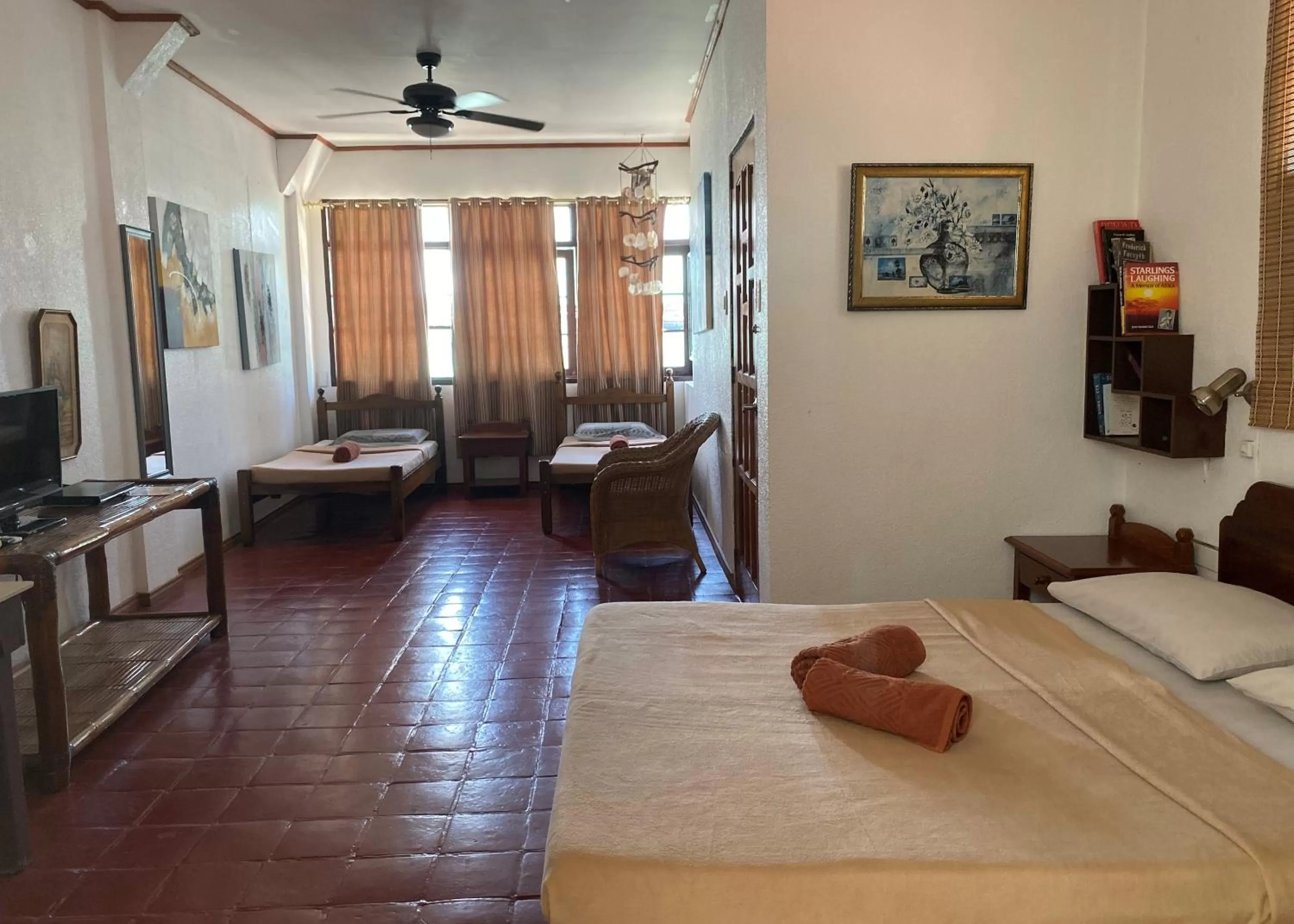 Photo of the whole room, Bed in Marina Village