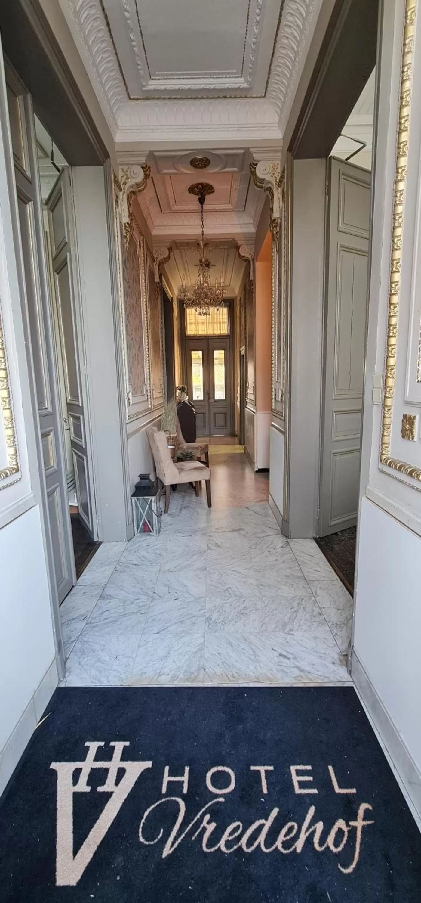 Facade/entrance in Hotel Vredehof