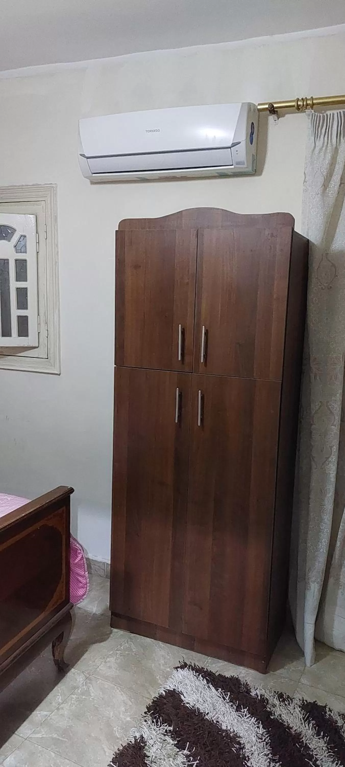 TV/Entertainment Center in pyramid Giza city inn