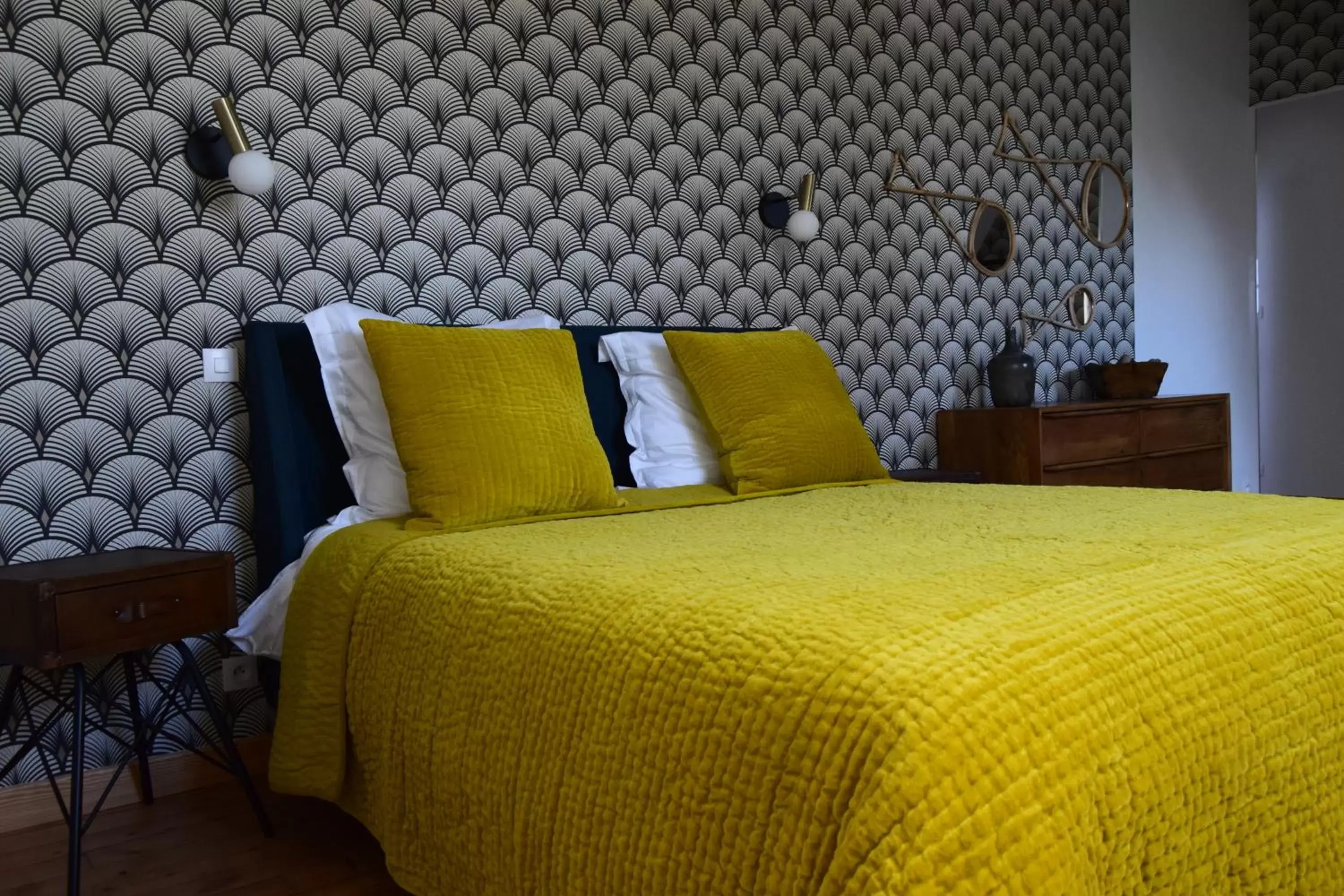 Double Room with Private Bathroom in Chambres d'Hôtes Le Clos des Marronniers Double Room with Private Bathroom in Chambres d'Hôtes Le Clos des Marronniers