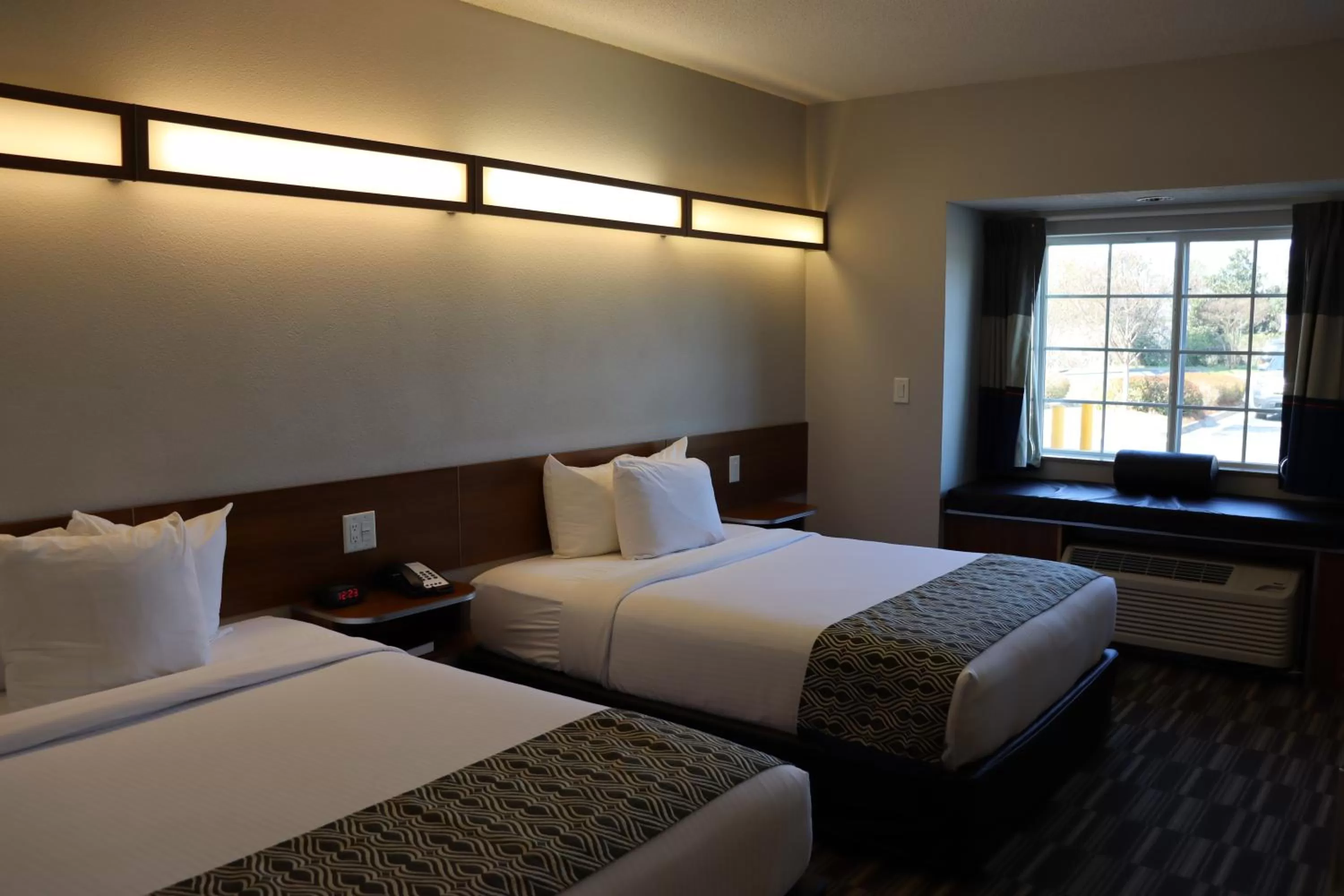 Bedroom, Bed in Microtel Inn & Suites by Wyndham Columbus Near Fort Moore