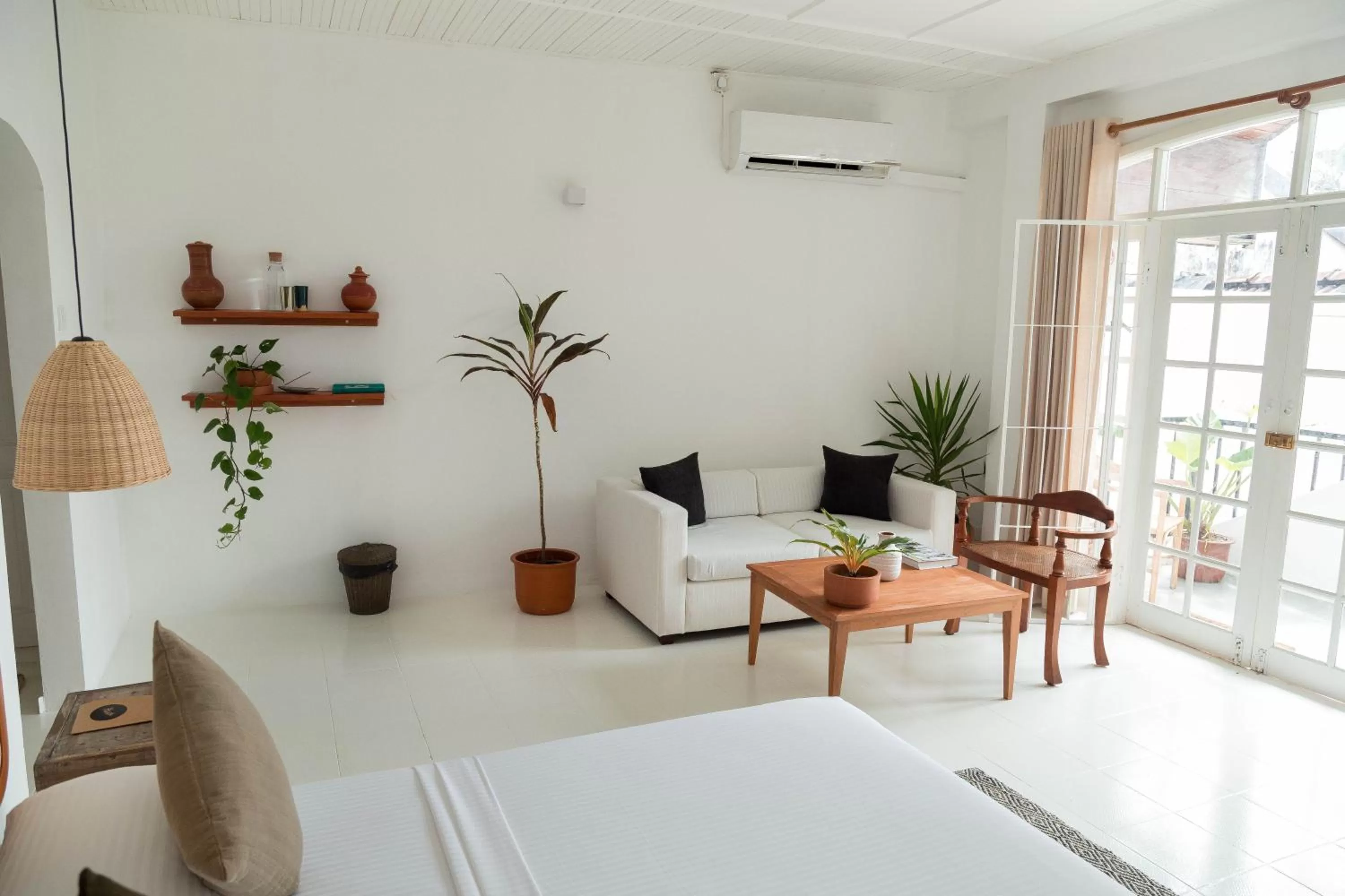 Patio, Bed in Srilax