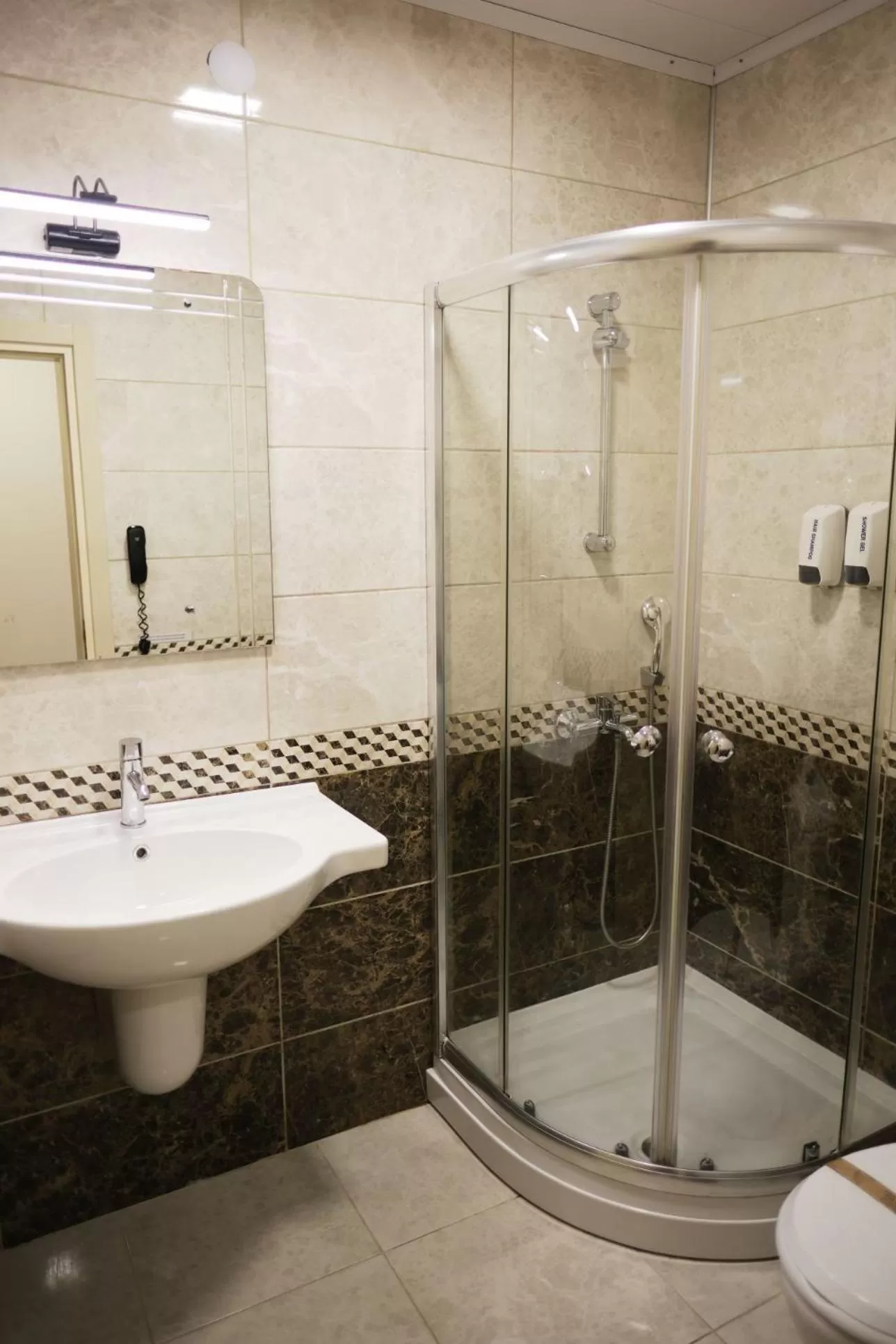 Shower in Troia Tusan Hotel