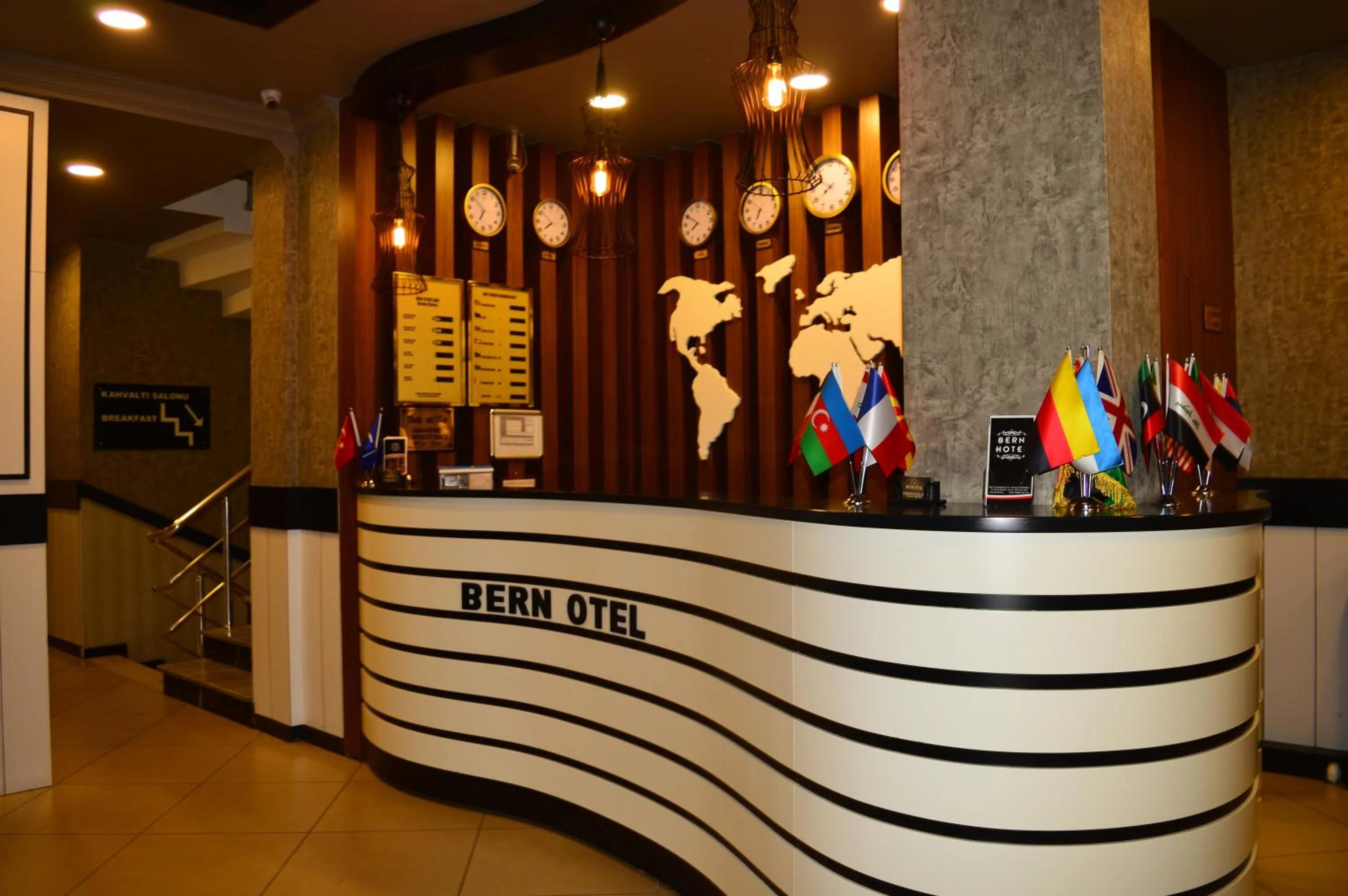 Lobby or reception in Bern Hotel