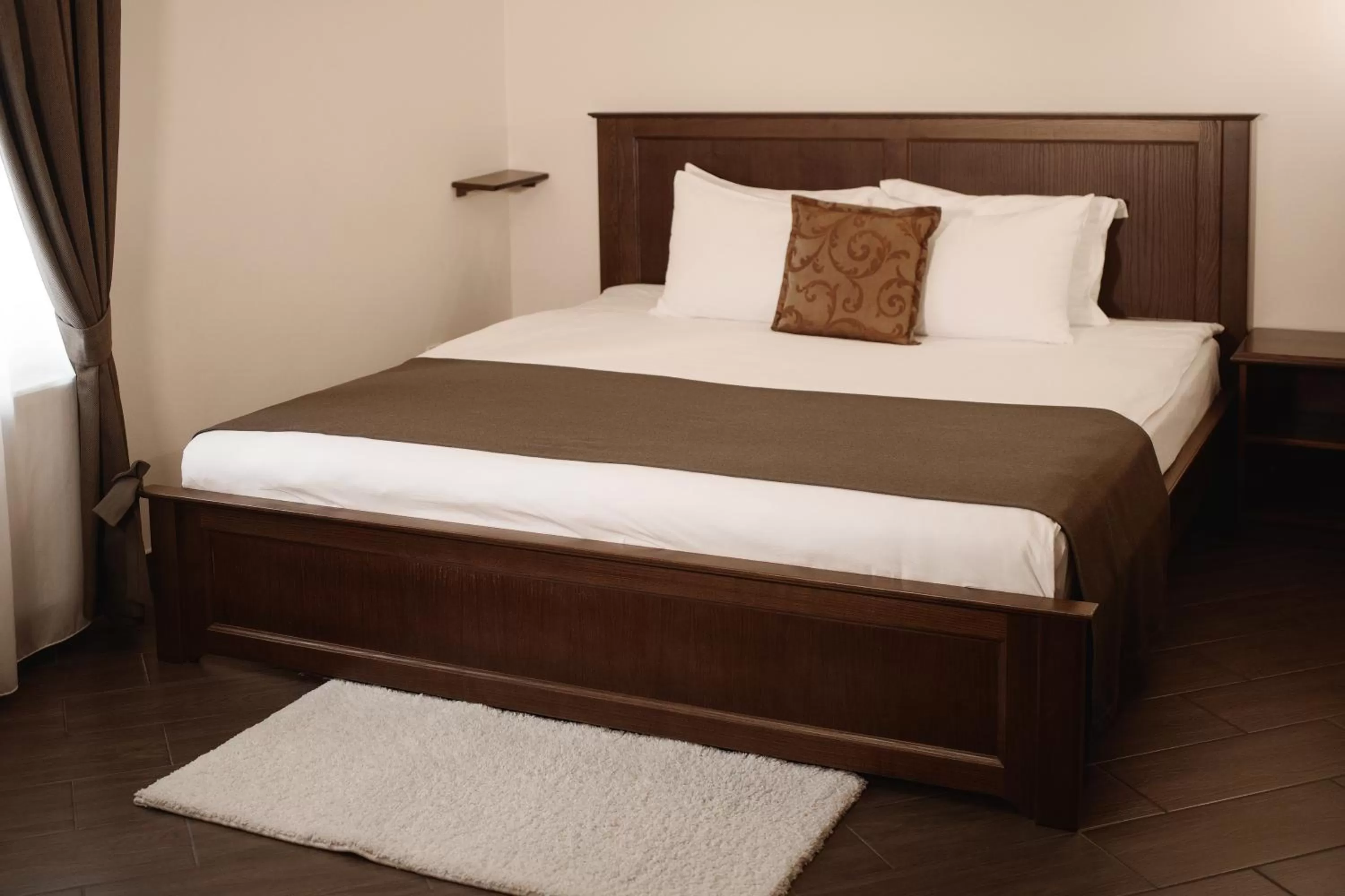 Bed in Sicheslav Ekaterinoslav