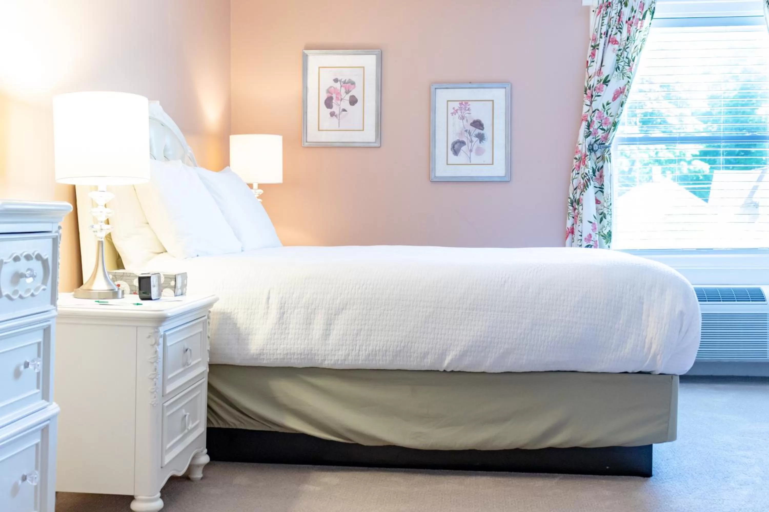 Bed in Hotel Frankfort & Restaurant