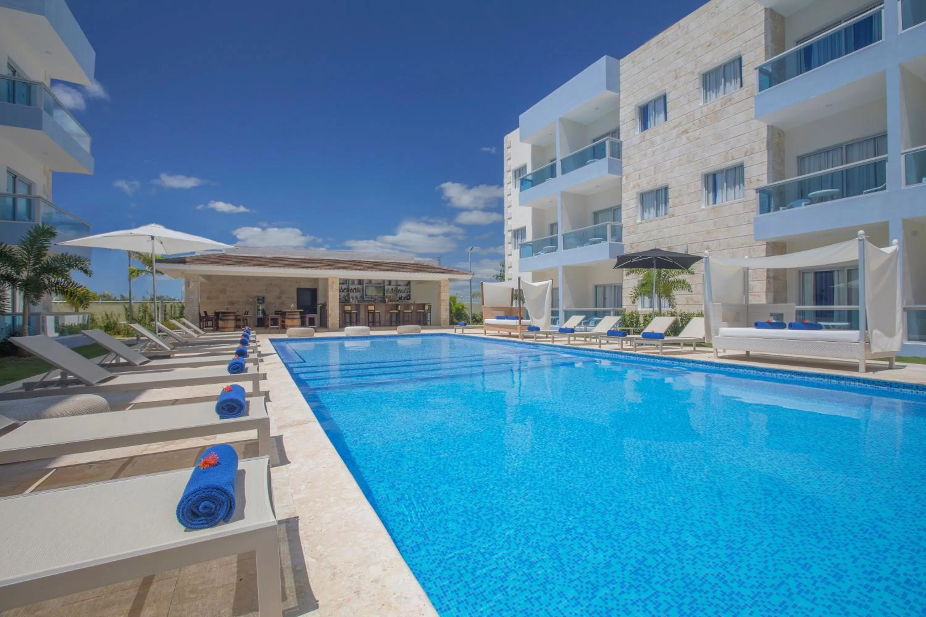 Swimming pool in Hotel whala!urban punta cana