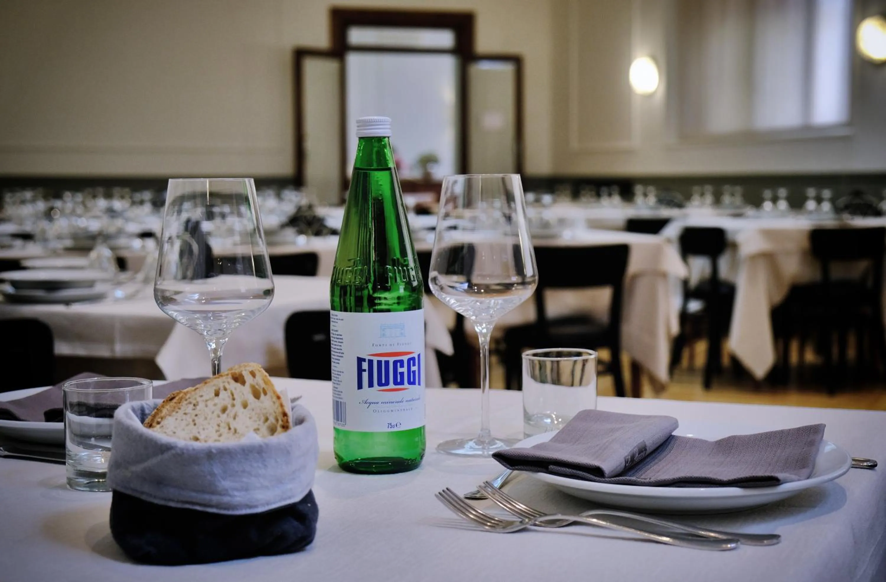 Restaurant/places to eat in Hotel Touring Wellness & Beauty