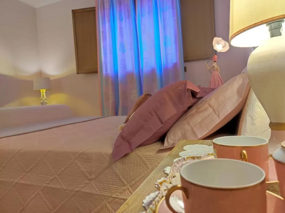 Deluxe Double Room with Extra Bed in Villa Pieve