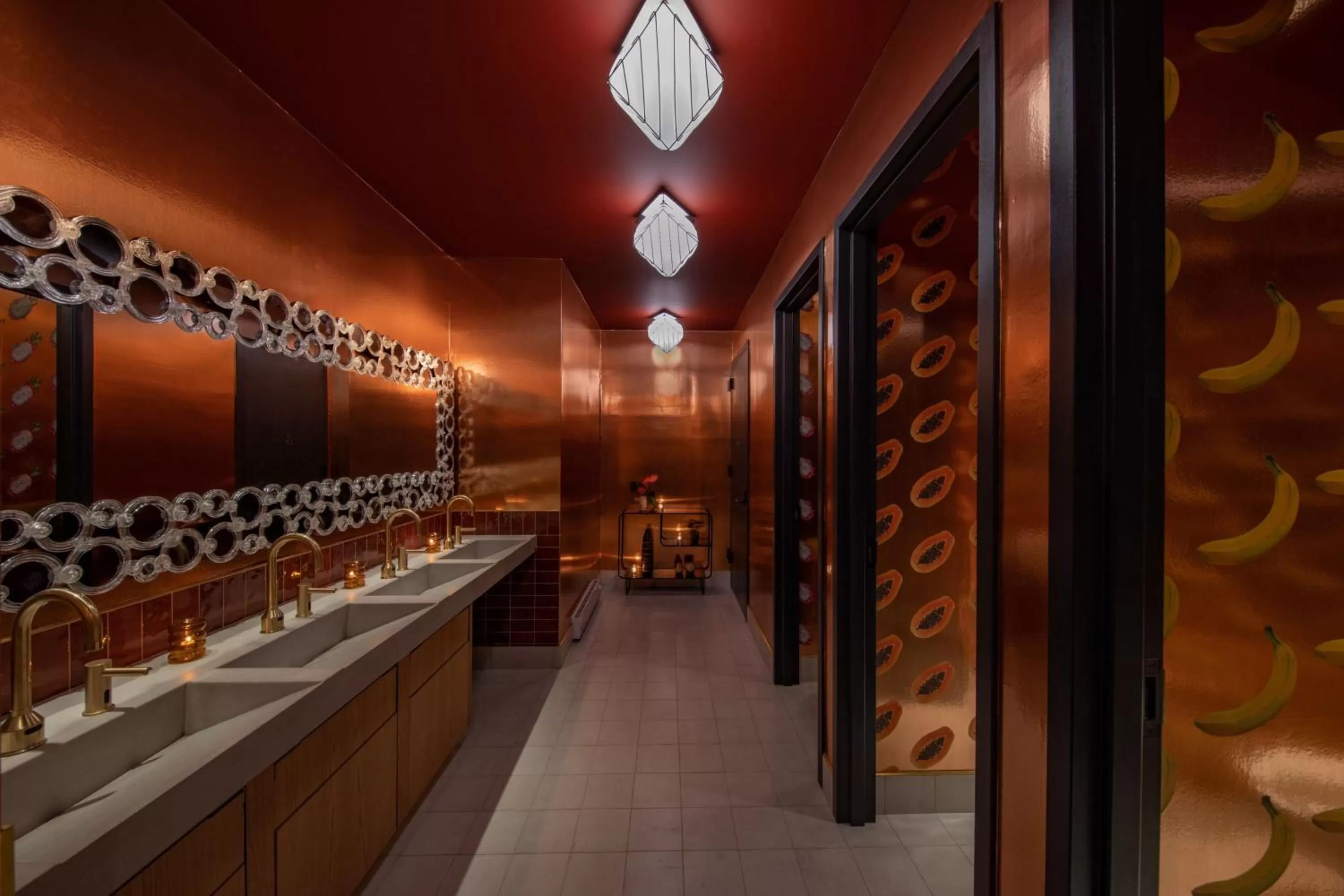 Bathroom in Moxy Brooklyn Williamsburg