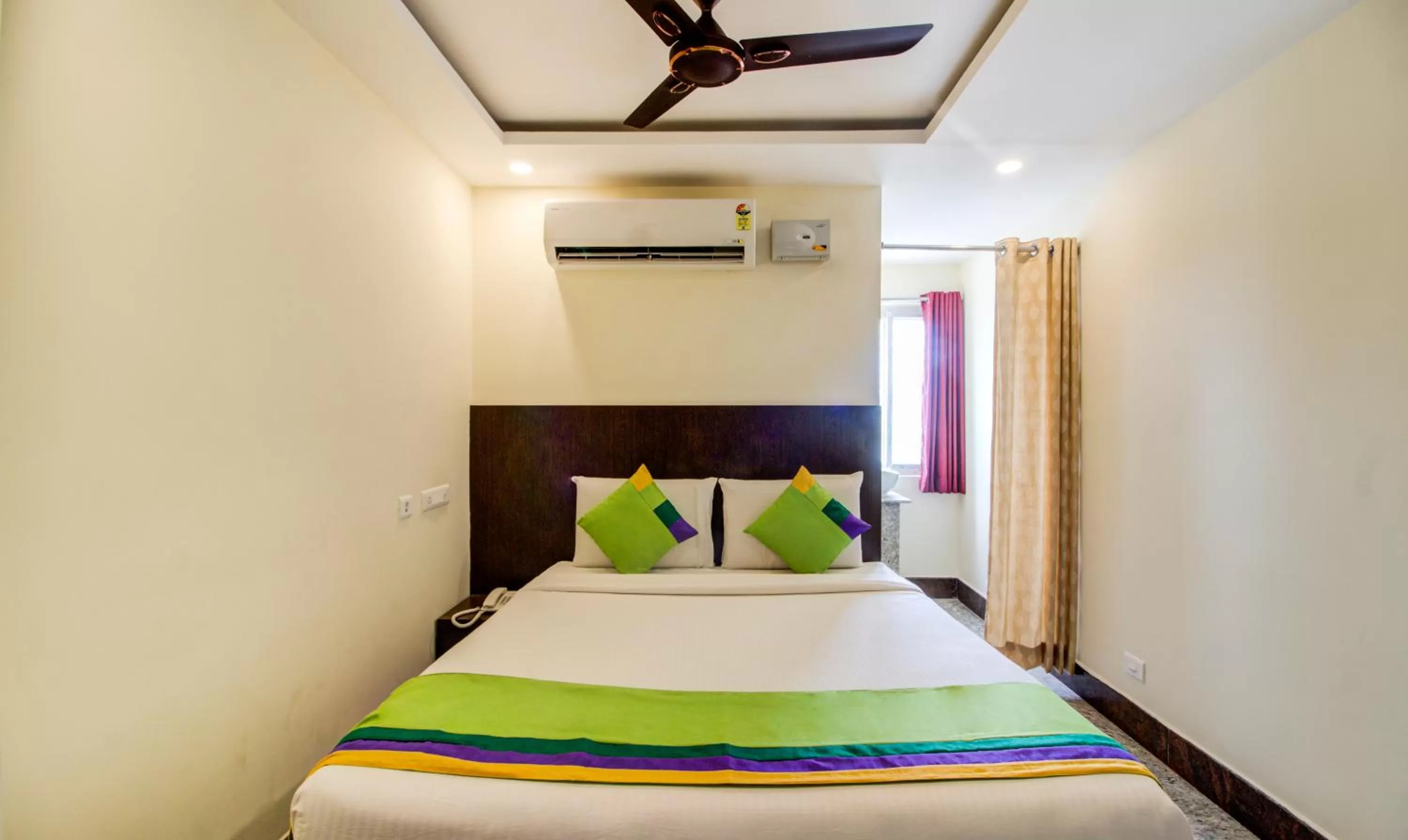 Bedroom, Bed in Treebo Sls Grand