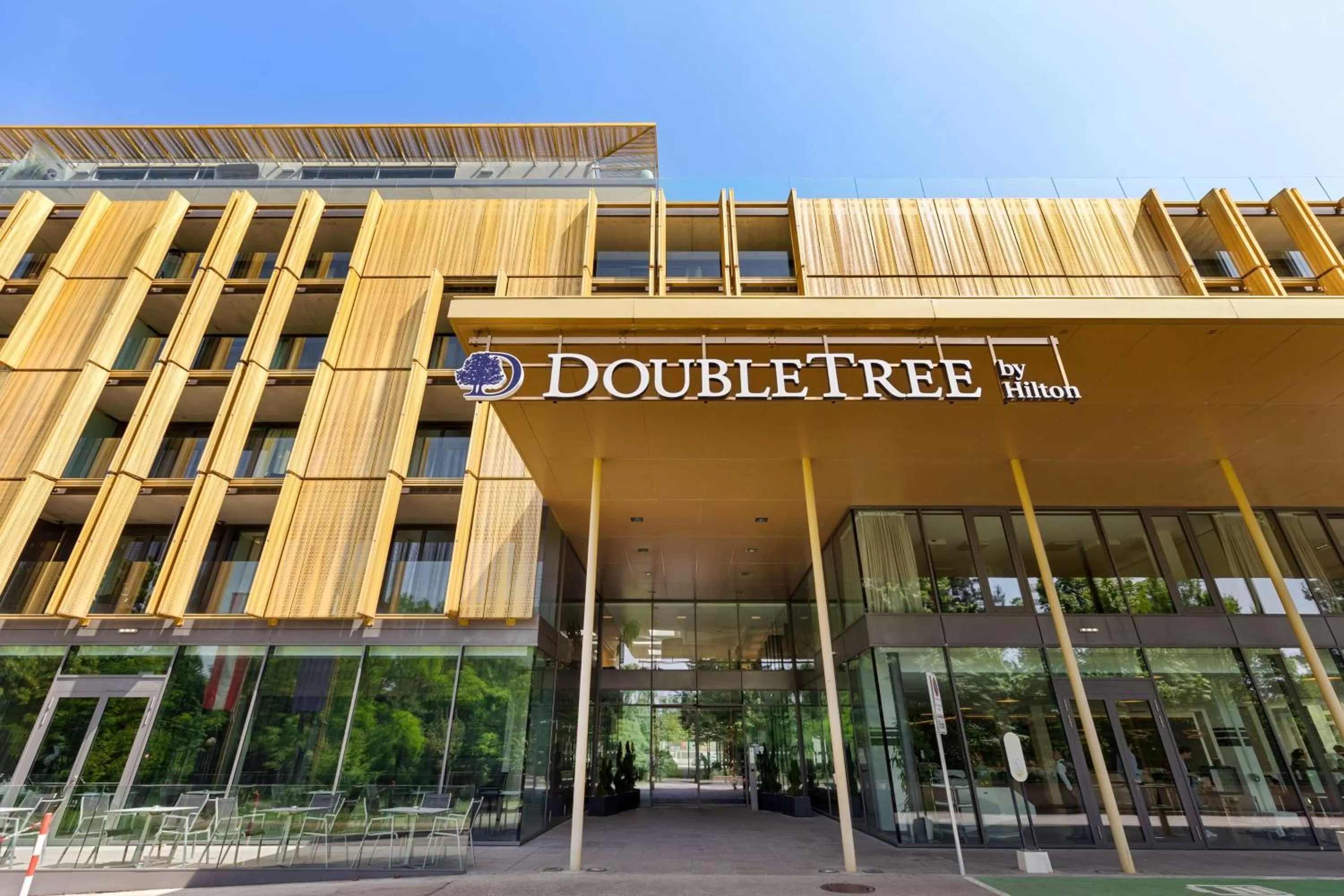 Property building in Doubletree by Hilton Vienna Schonbrunn