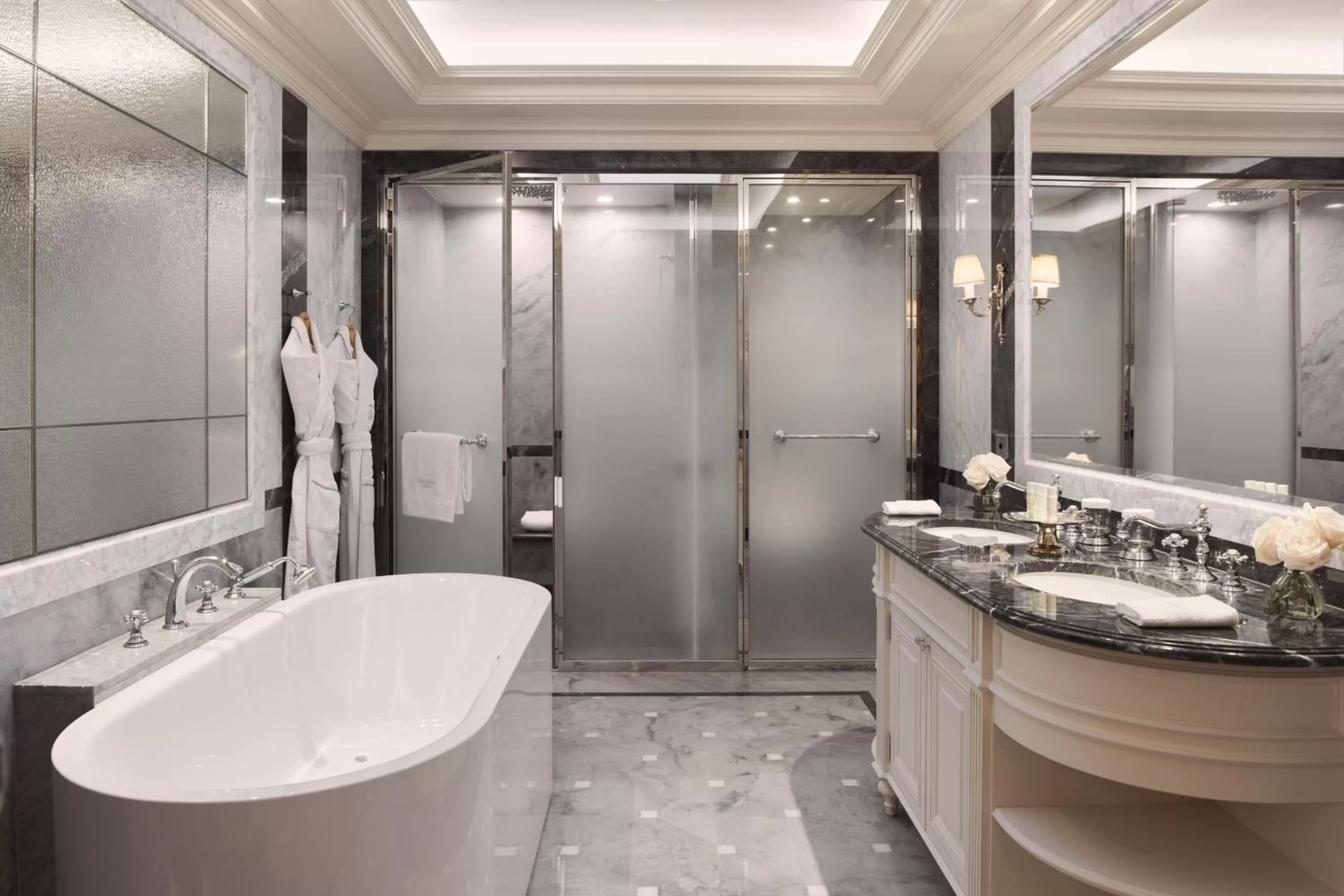 Bathroom in Beau-Rivage Genève