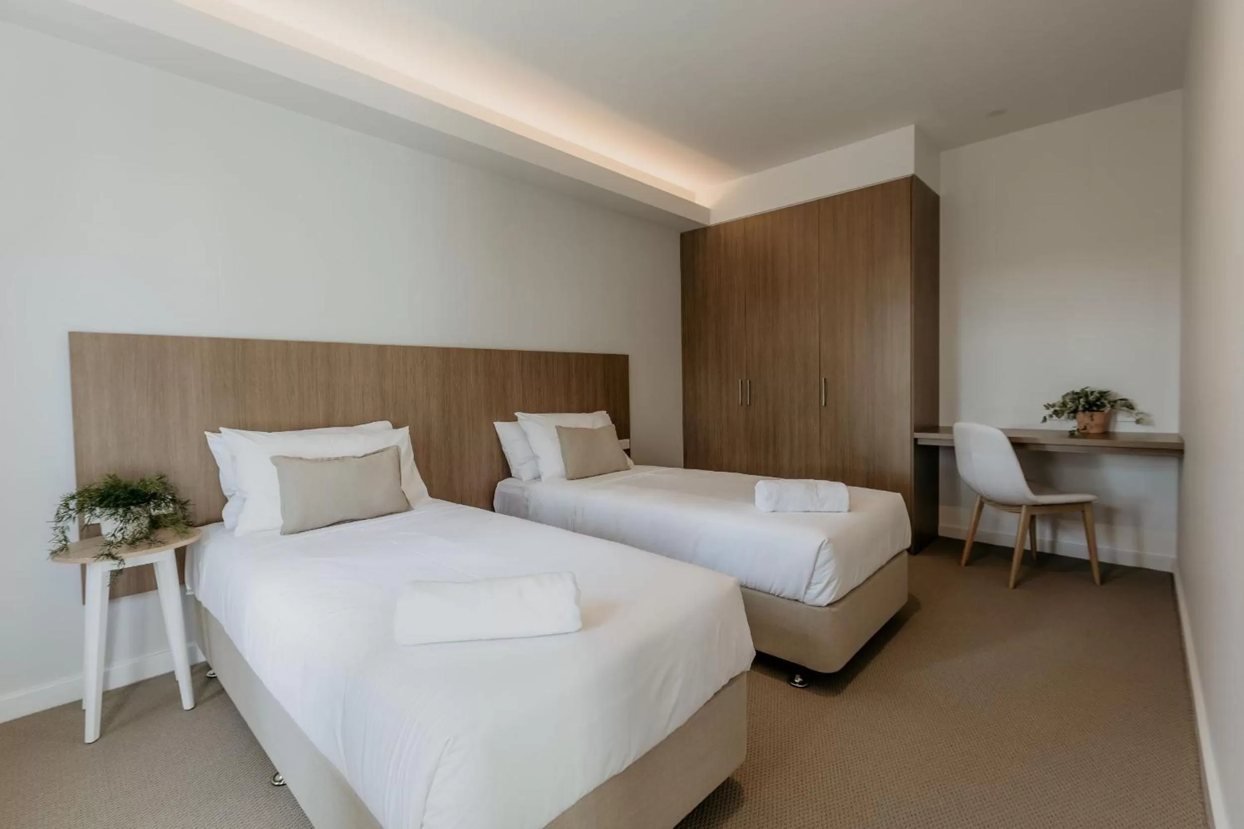 Bedroom in Beach & Bay Stay Motel