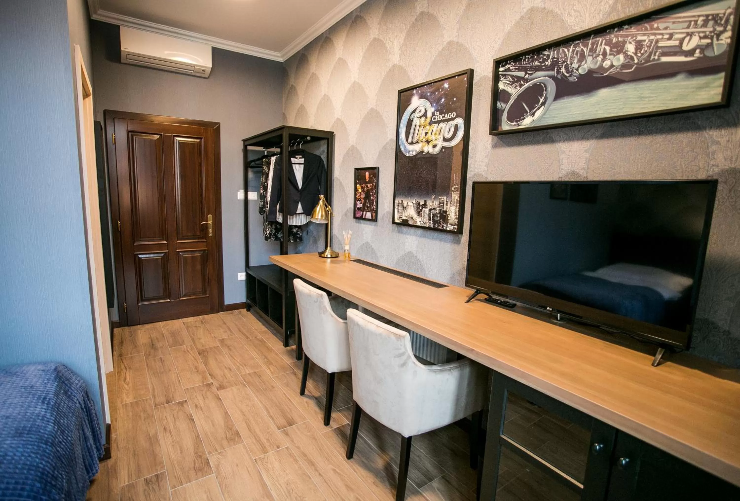 TV and multimedia in Chicago Vendégház