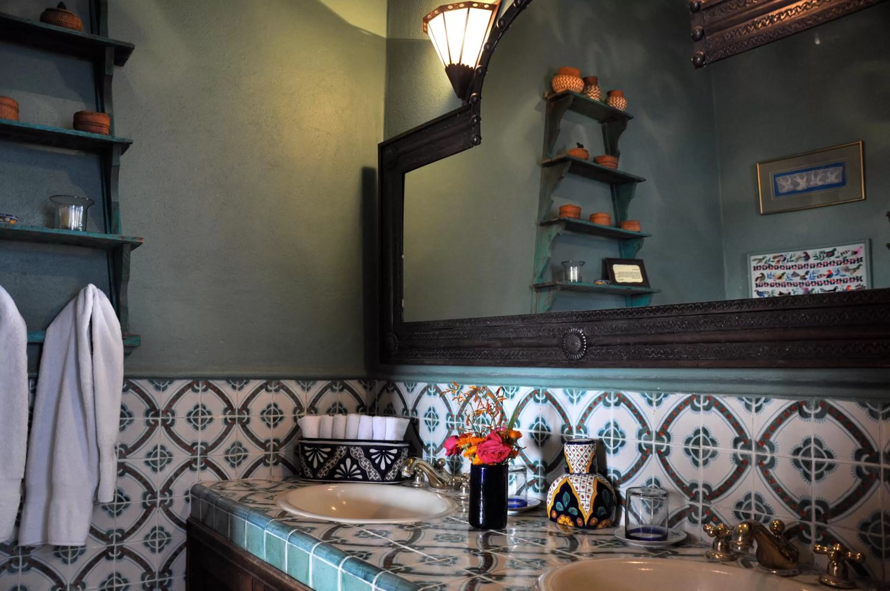 Bathroom in Casa de la Cuesta B&B
