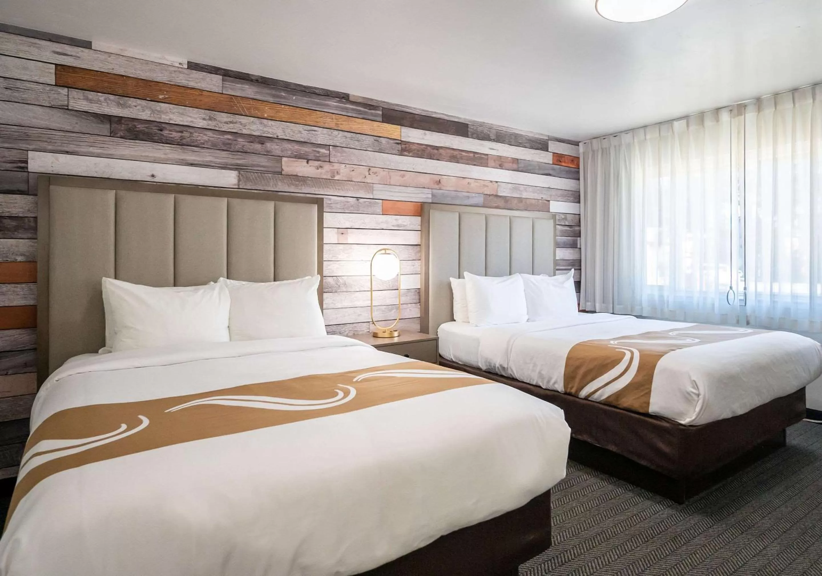 Standard Queen Room with Two Queen Beds - Non-Smoking in Quality Inn South Lake Tahoe