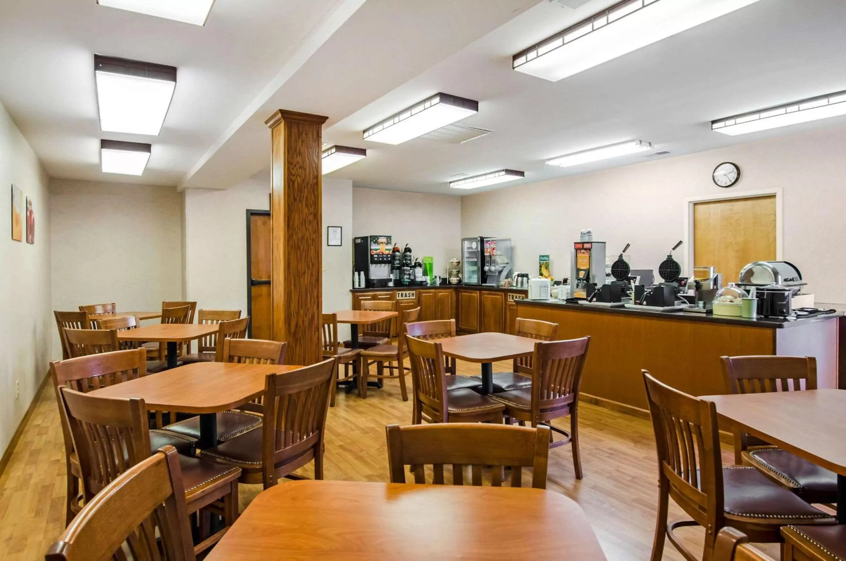 Restaurant/places to eat in Quality Inn Summersville - New River Area