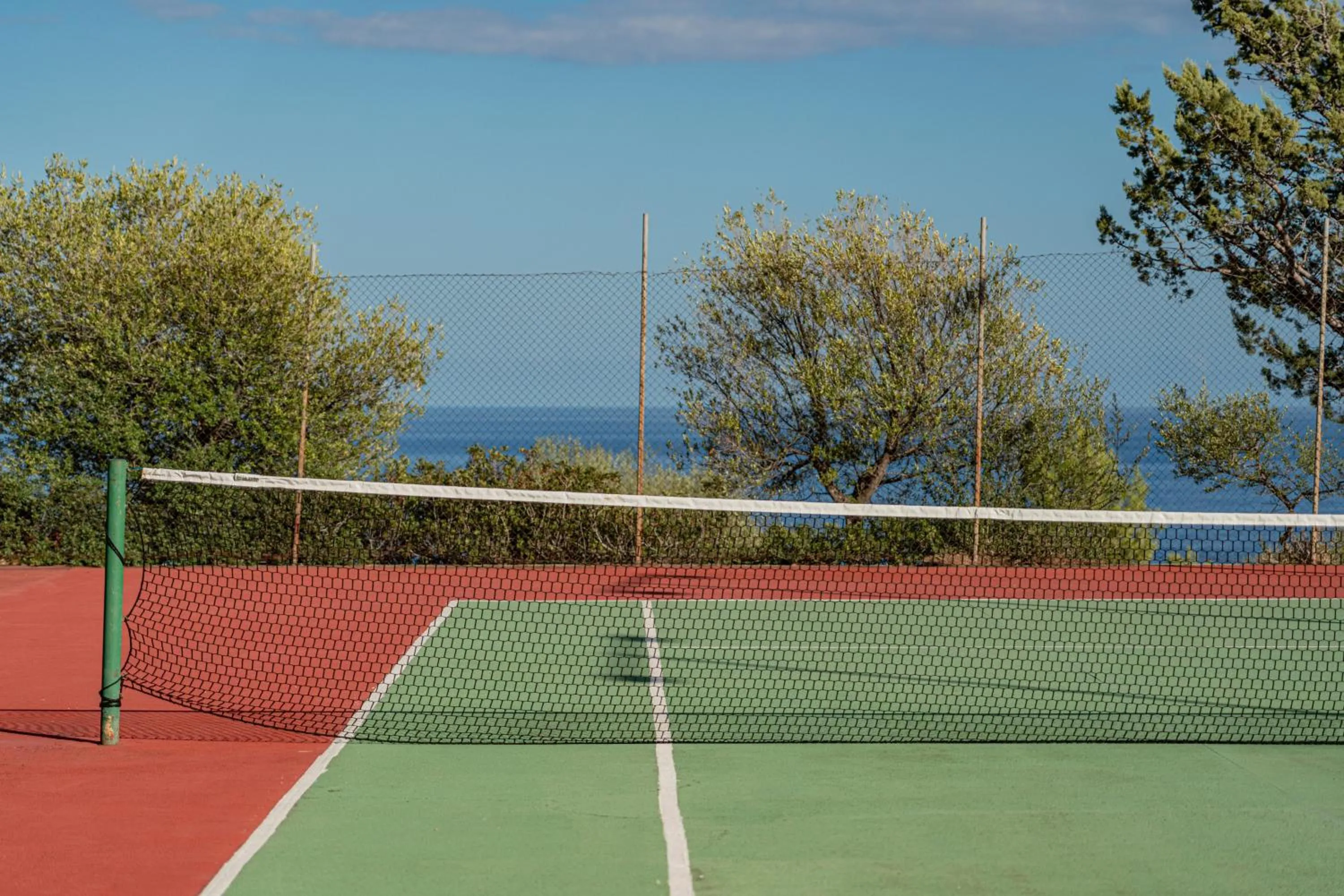 Tennis court in Club Esse Palmasera