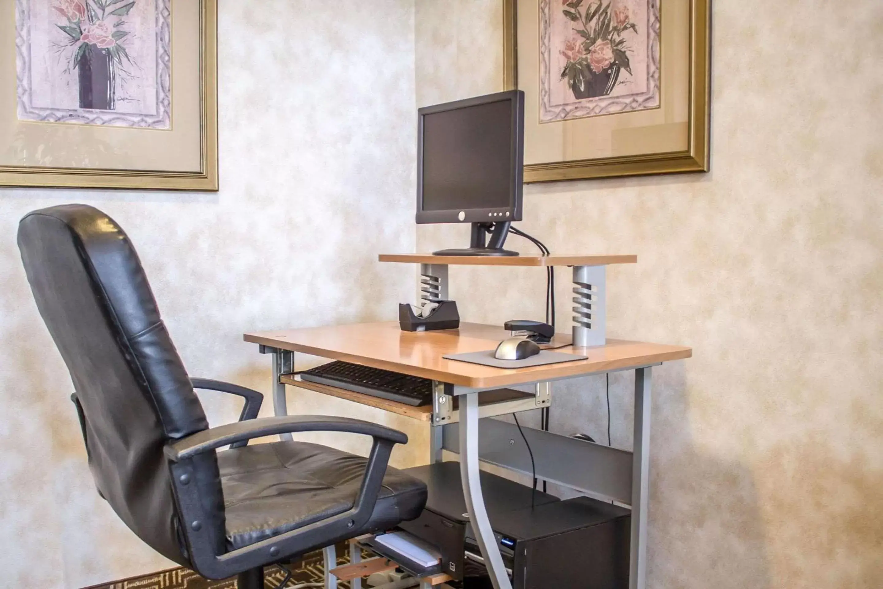 Comfort Inn & Suites Comfort Inn & Suites