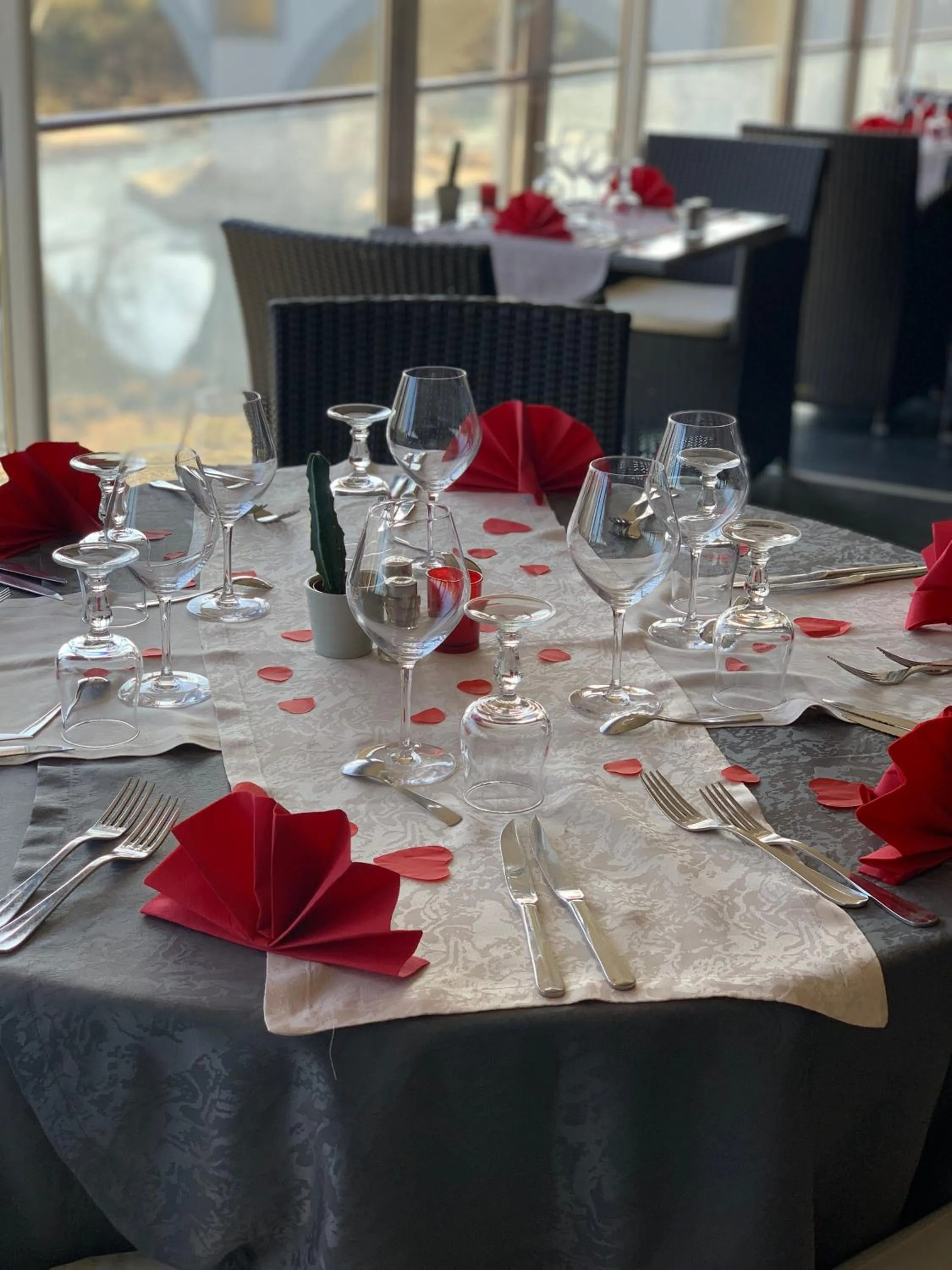 Restaurant/places to eat in Hôtel restaurant Mon Auberge