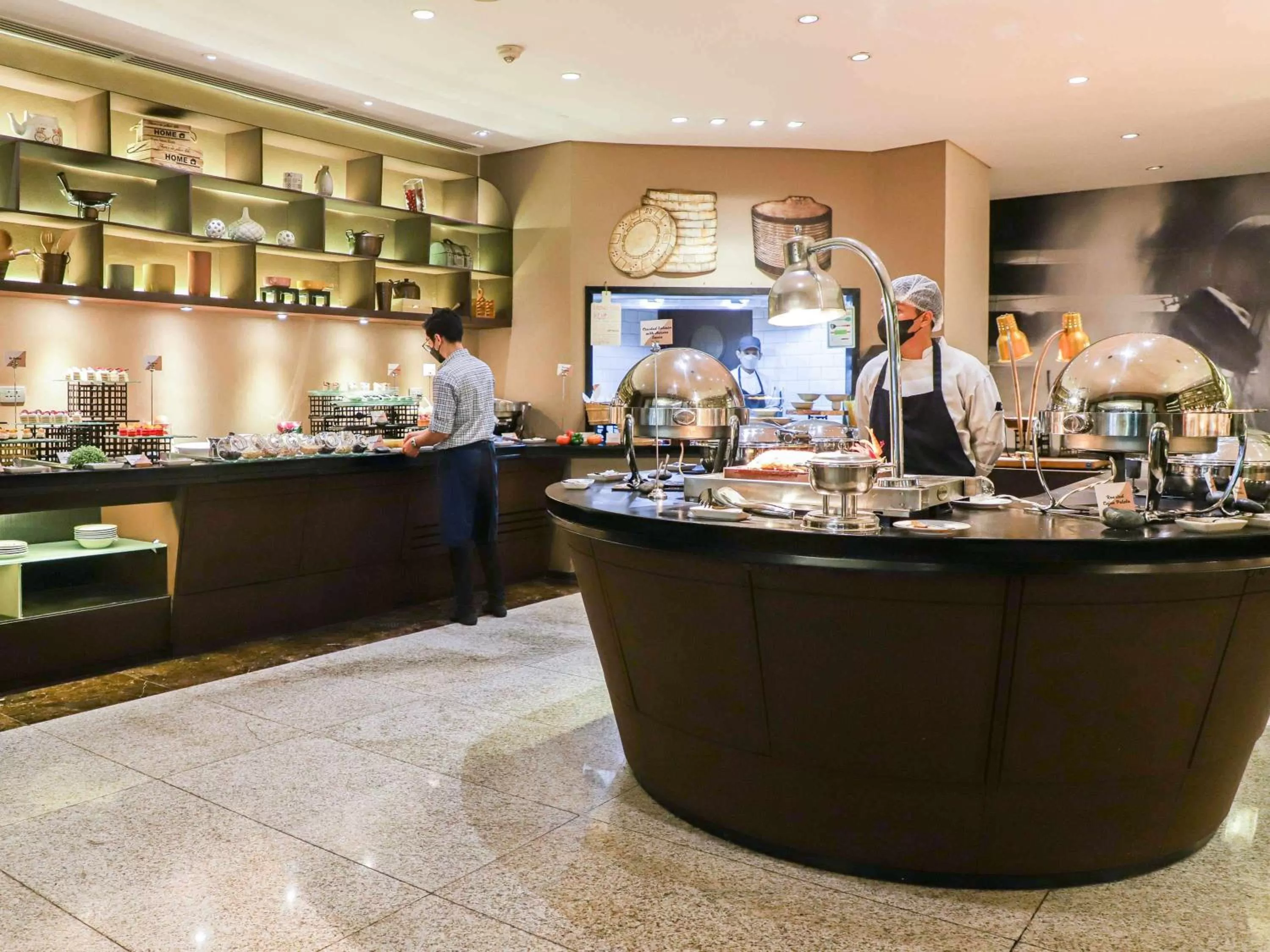 Restaurant/places to eat in Joy Nostalg Hotel and Suites Manila Managed by The Ascott Limited