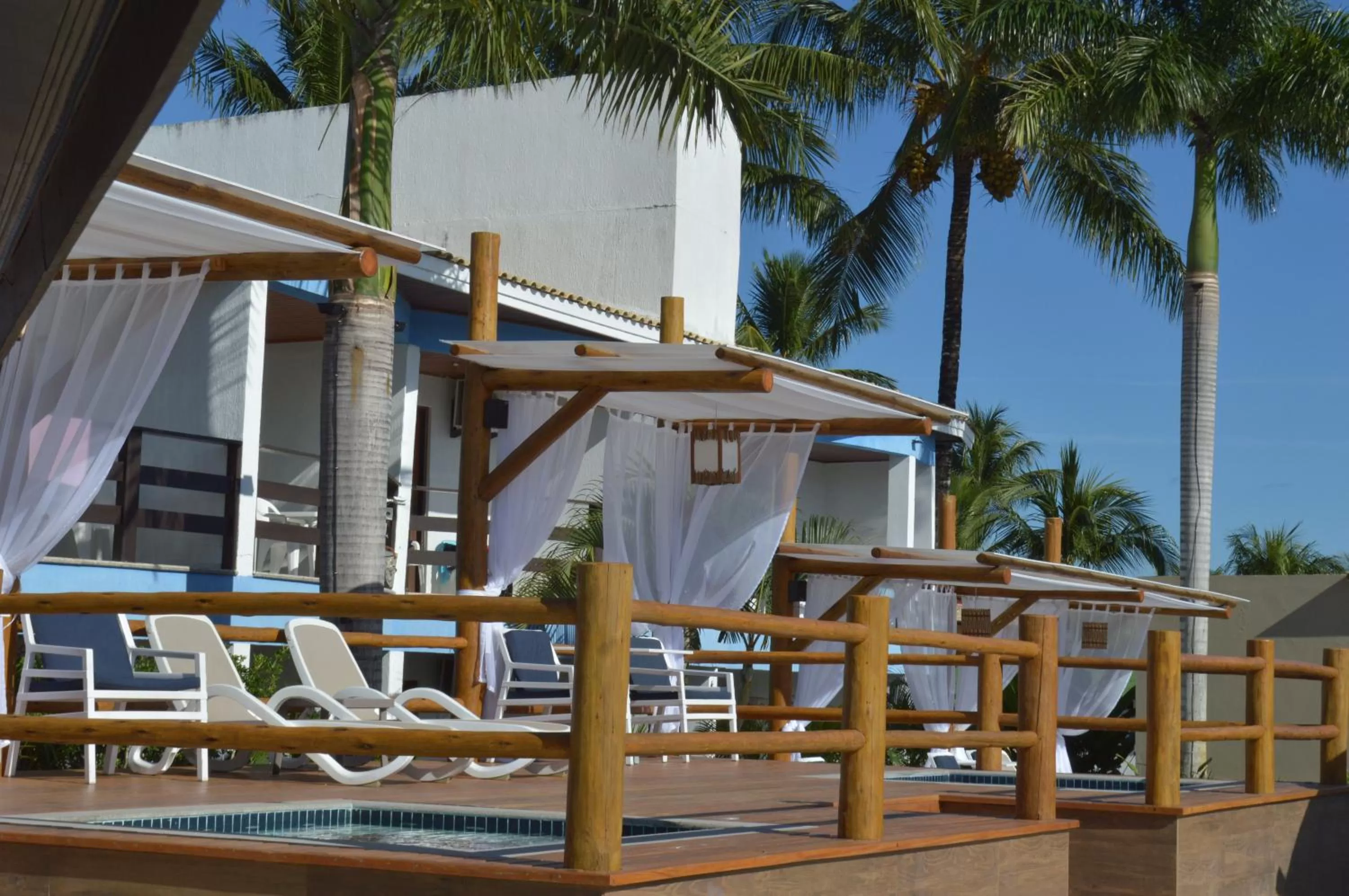 Swimming pool in Sueds Plaza