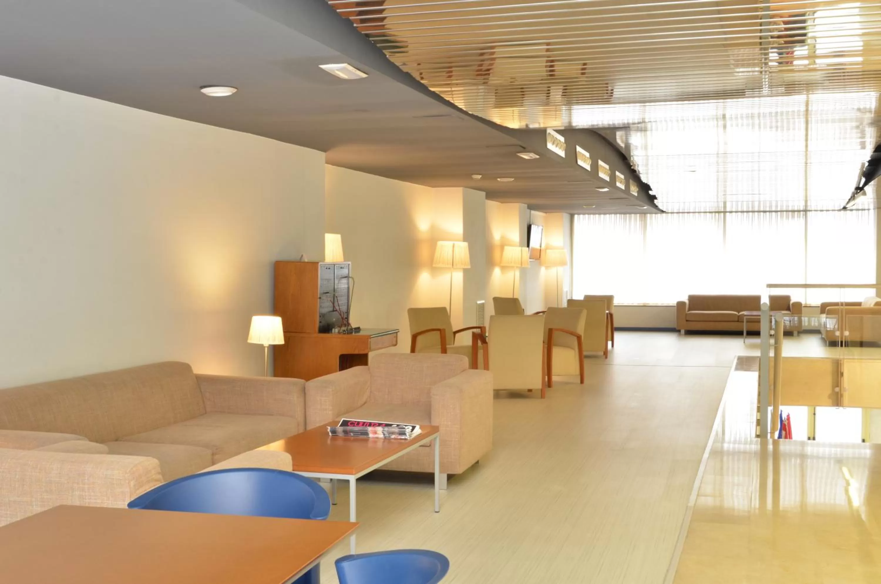 Communal lounge/ TV room in Hotel Murrieta