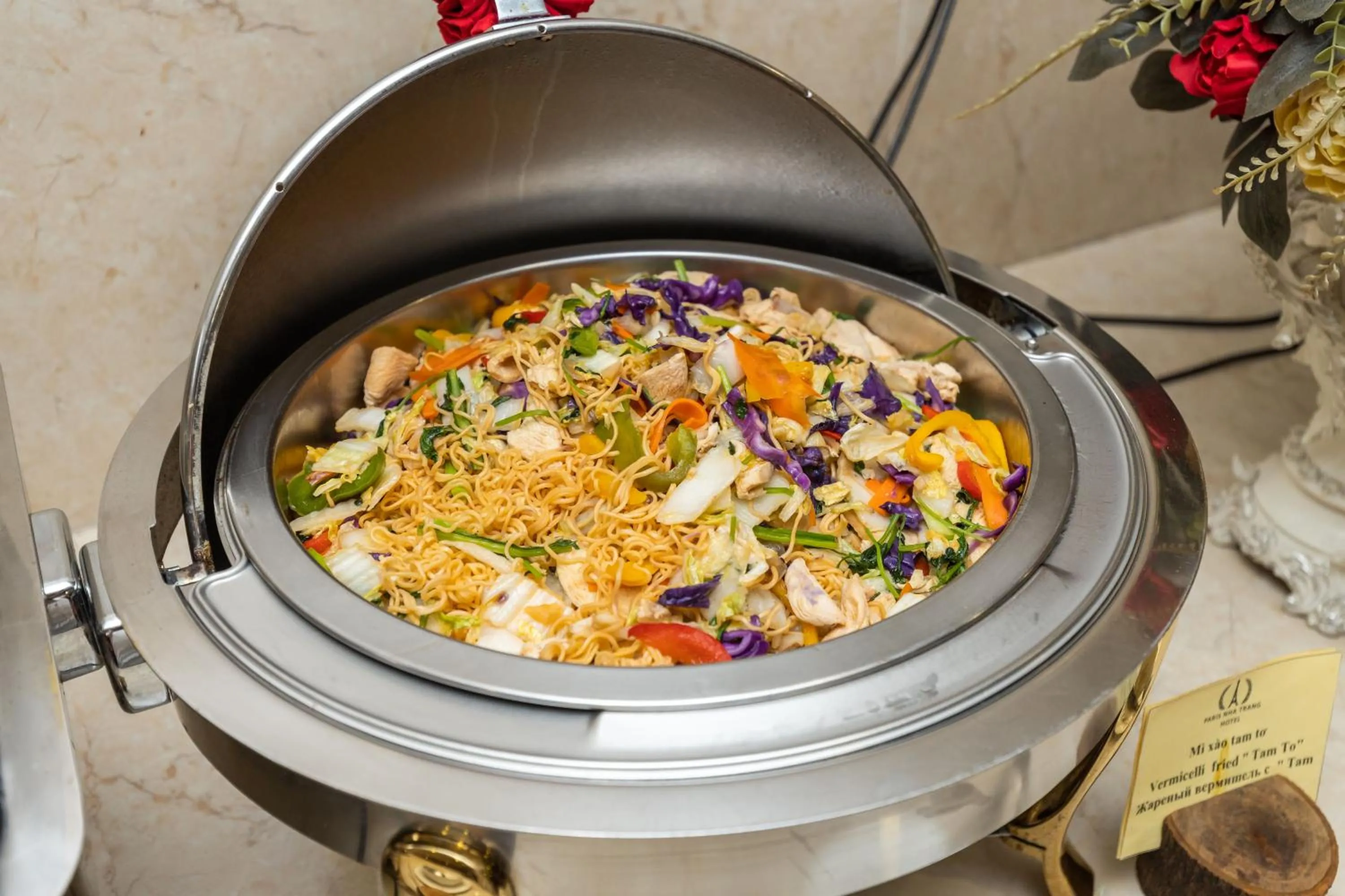 Restaurant/places to eat in Paris Luxury Hotel & Apartment Nha Trang