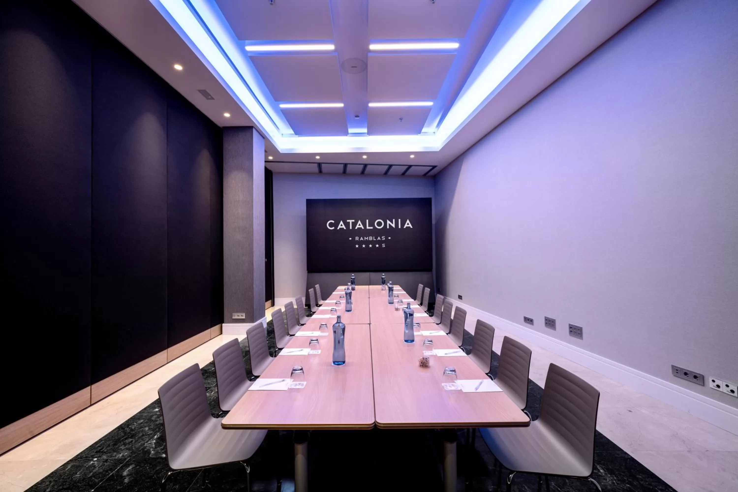 Business facilities in Catalonia Ramblas 4* Sup