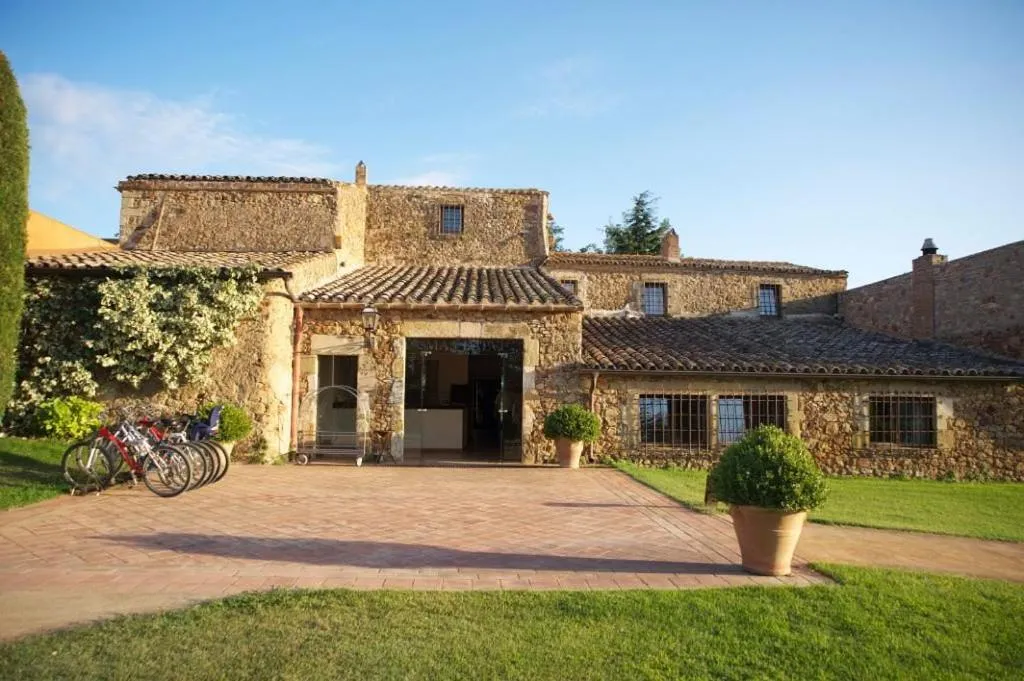 Facade/entrance in Mas Salvi Country Boutique Hotel