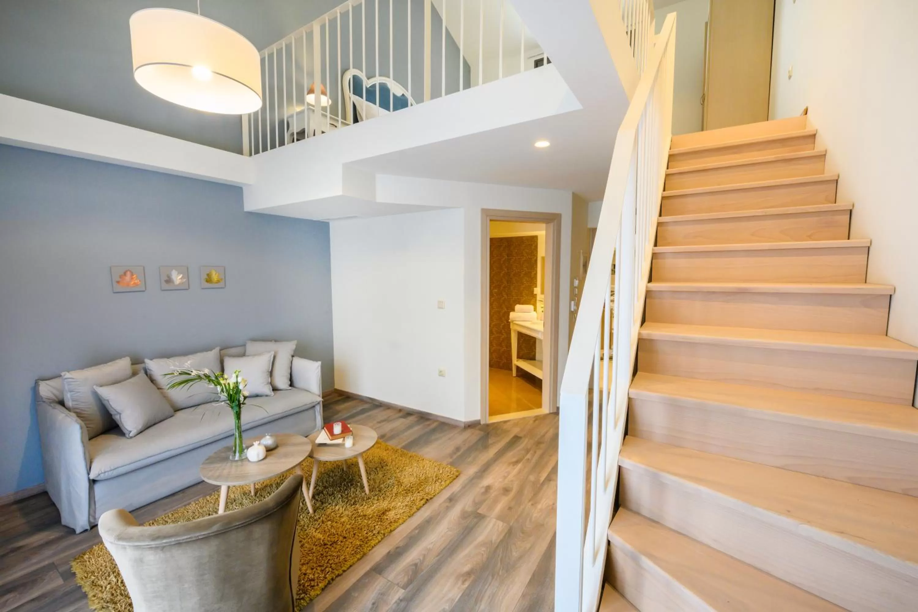 Seating area in Emerald Suites