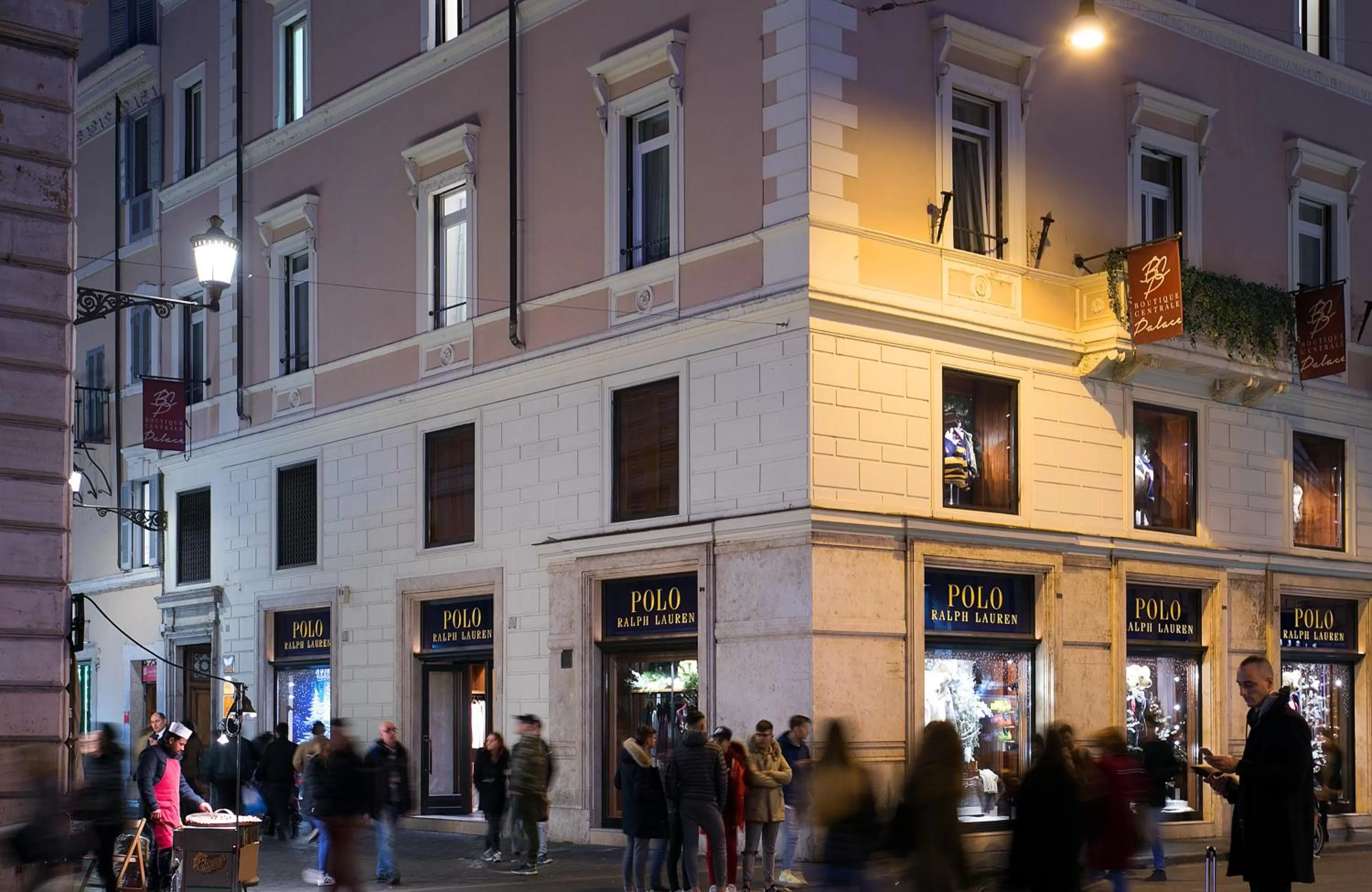Street view in Boutique Centrale Palace Hotel