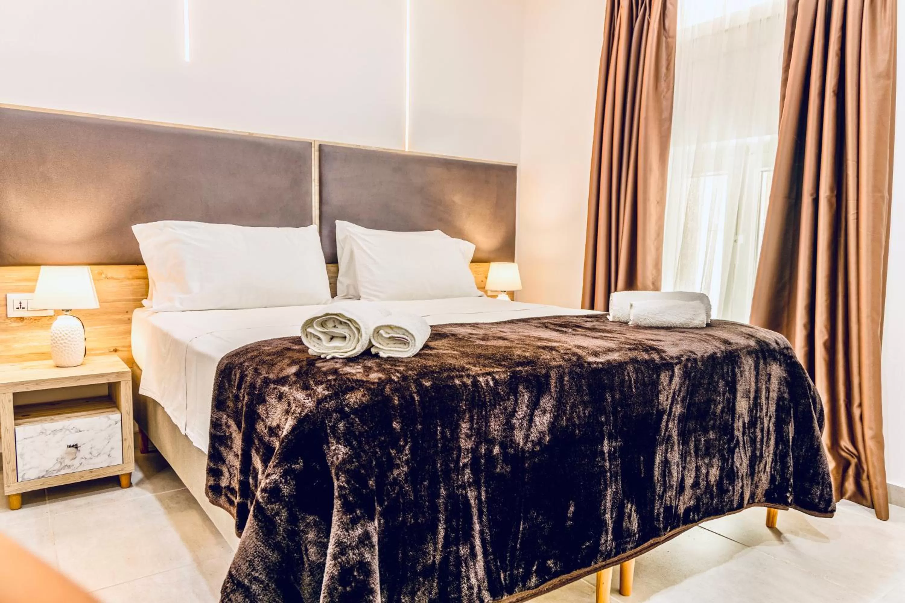 Bed in The Mike Hotel by CX Collection