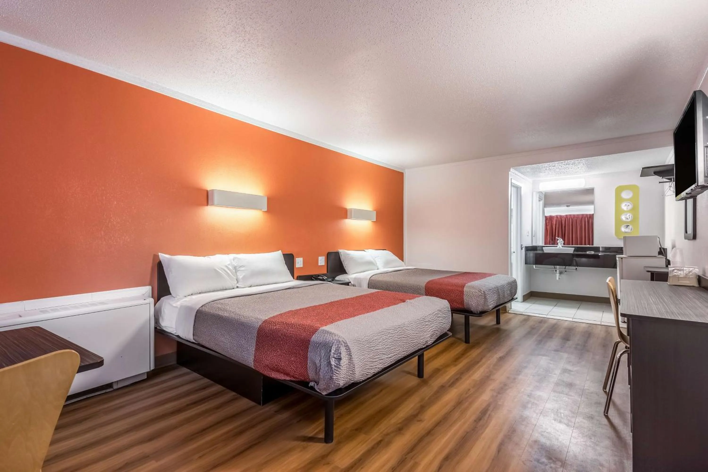 Photo of the whole room, Bed in Motel 6-Schenectady, NY