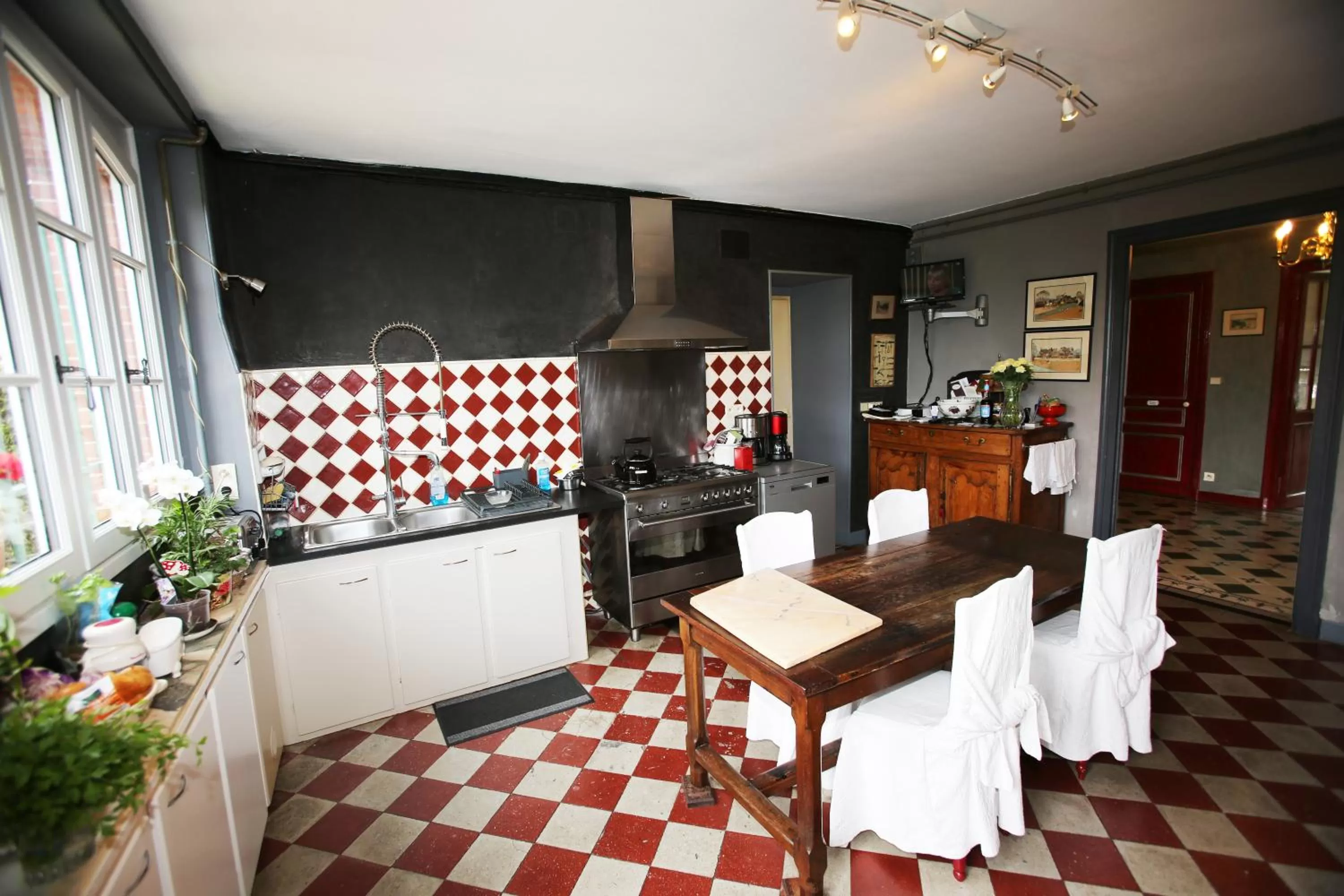 Kitchen or kitchenette in Chambres d'Hôtes Le Mas