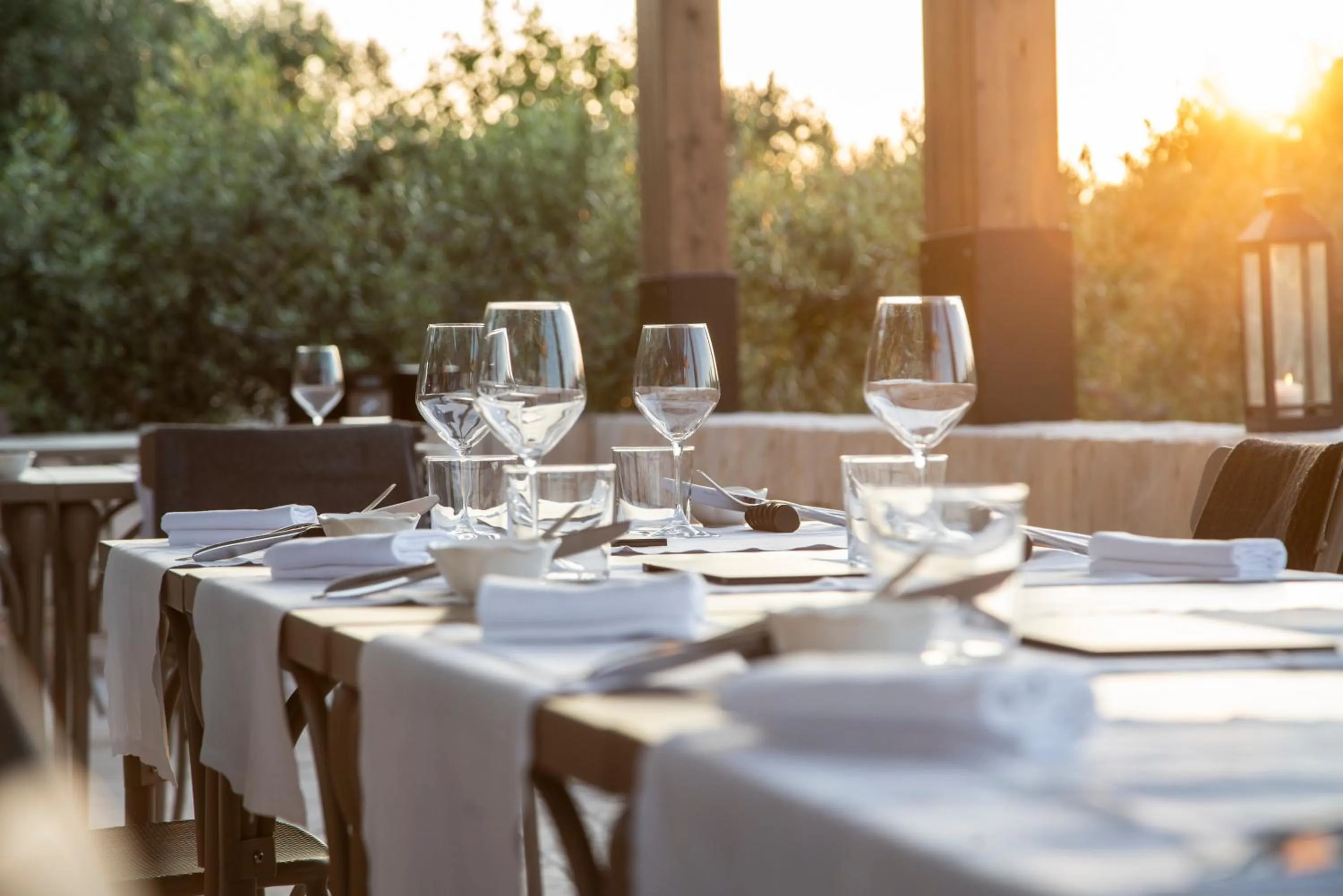 Restaurant/places to eat in Ottolire Resort