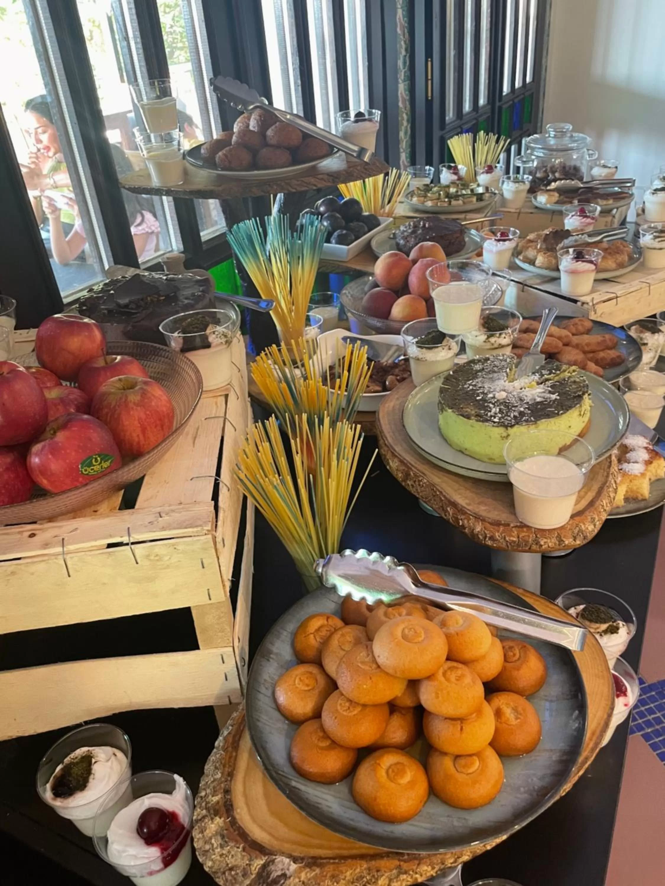 Restaurant/places to eat in Altinsaray Hotel