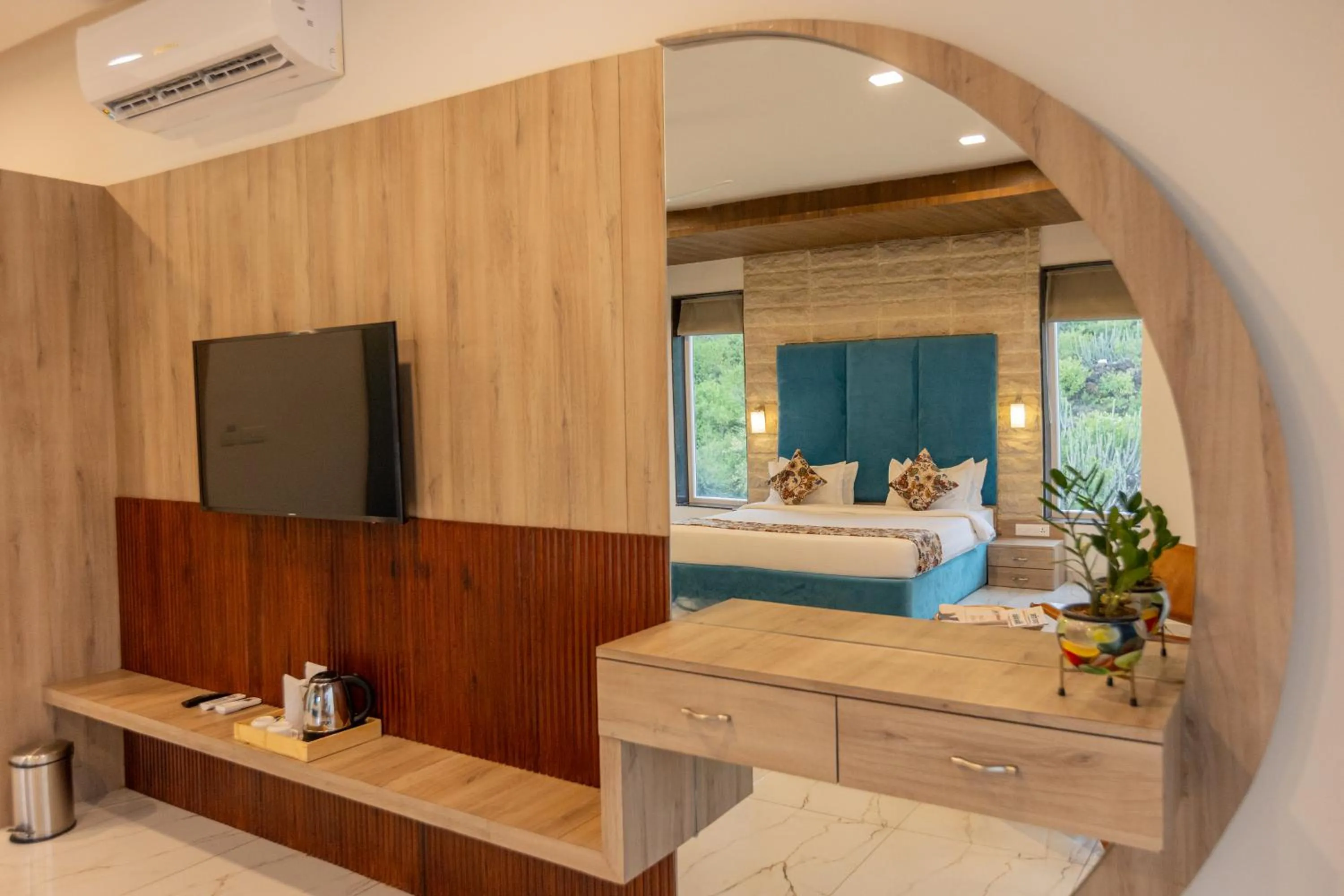 TV and multimedia, Bed in SURAMYA-A Luxury Boutique Hotel