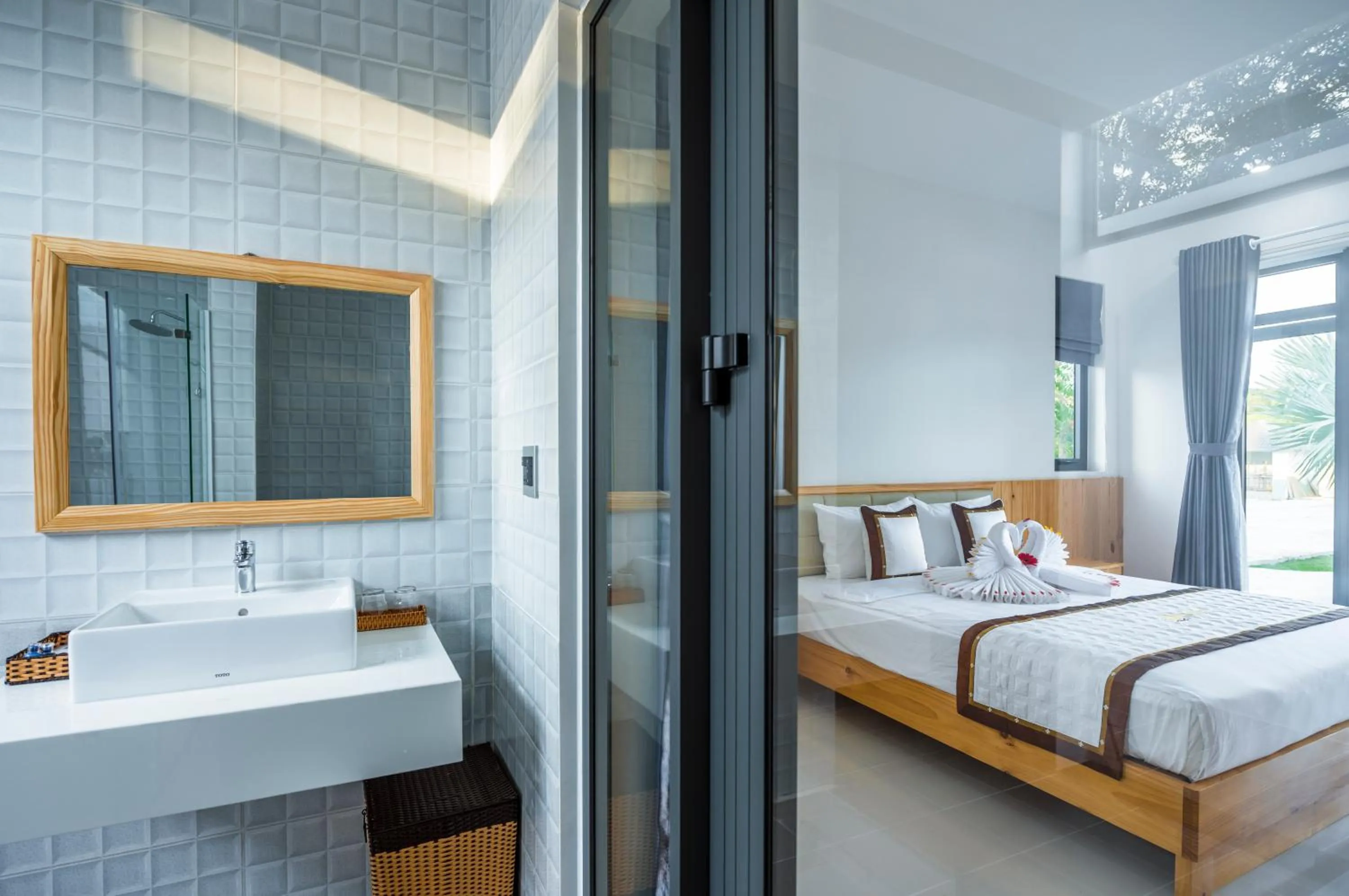 Bathroom in Xuan Hien Resort - Sea Pearl Phu Quoc