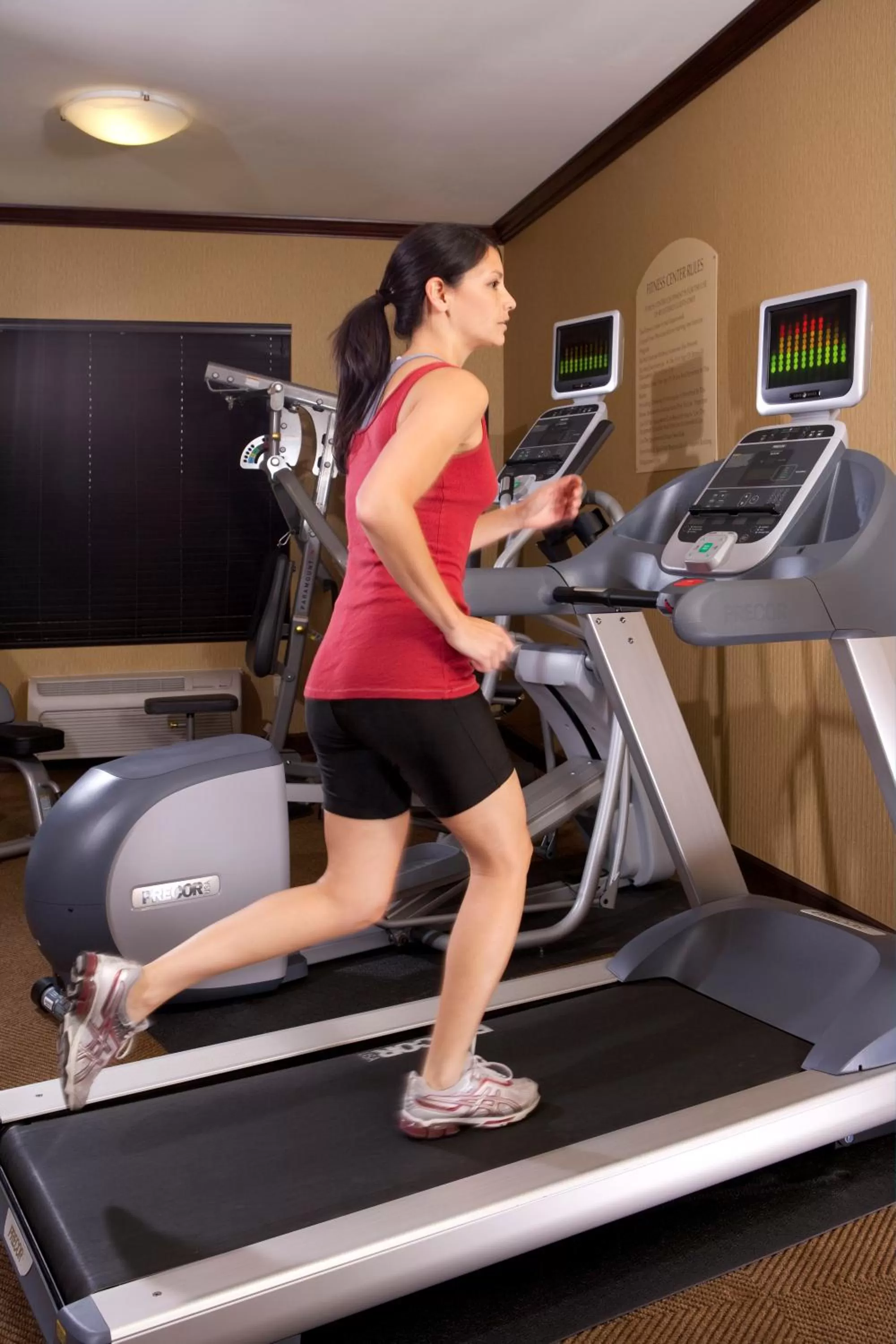 Fitness centre/facilities in Ayres Hotel Costa Mesa Newport Beach