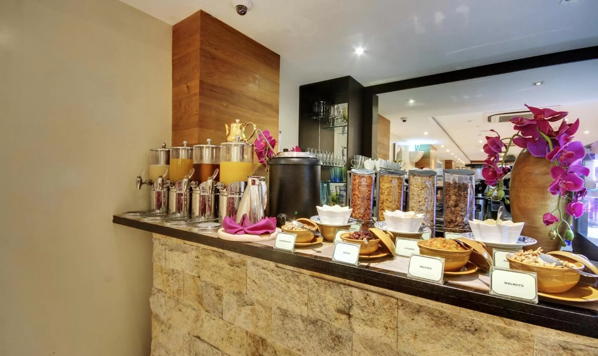 Buffet breakfast in The Somerset Hotel