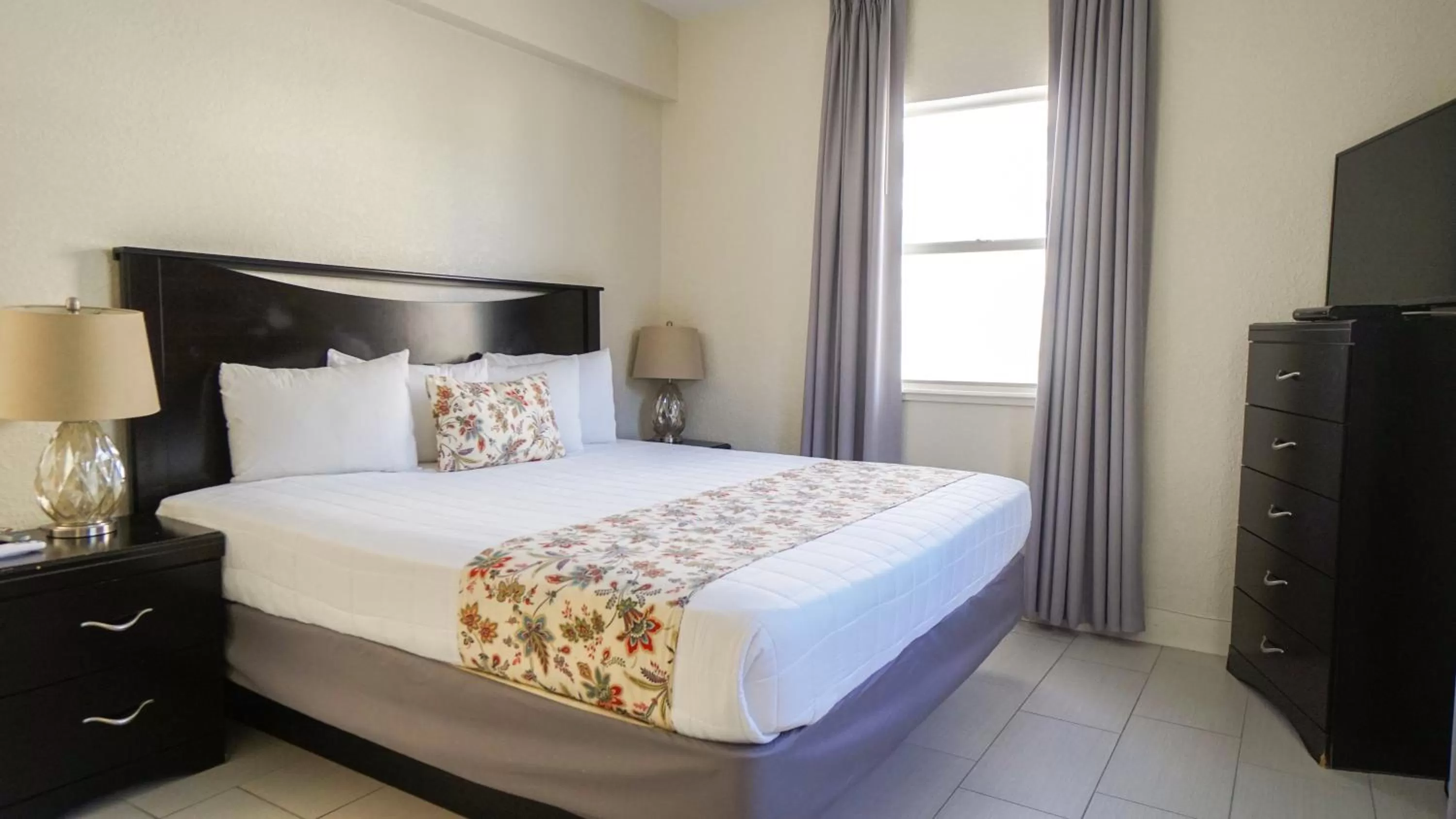 Bed in Soleado Hotel