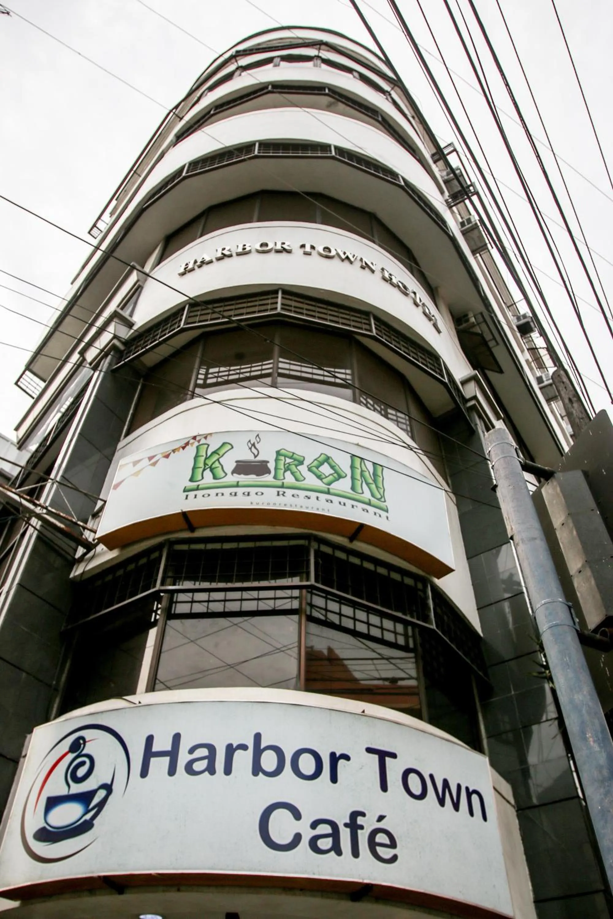 Property building in Harbor Town Hotel