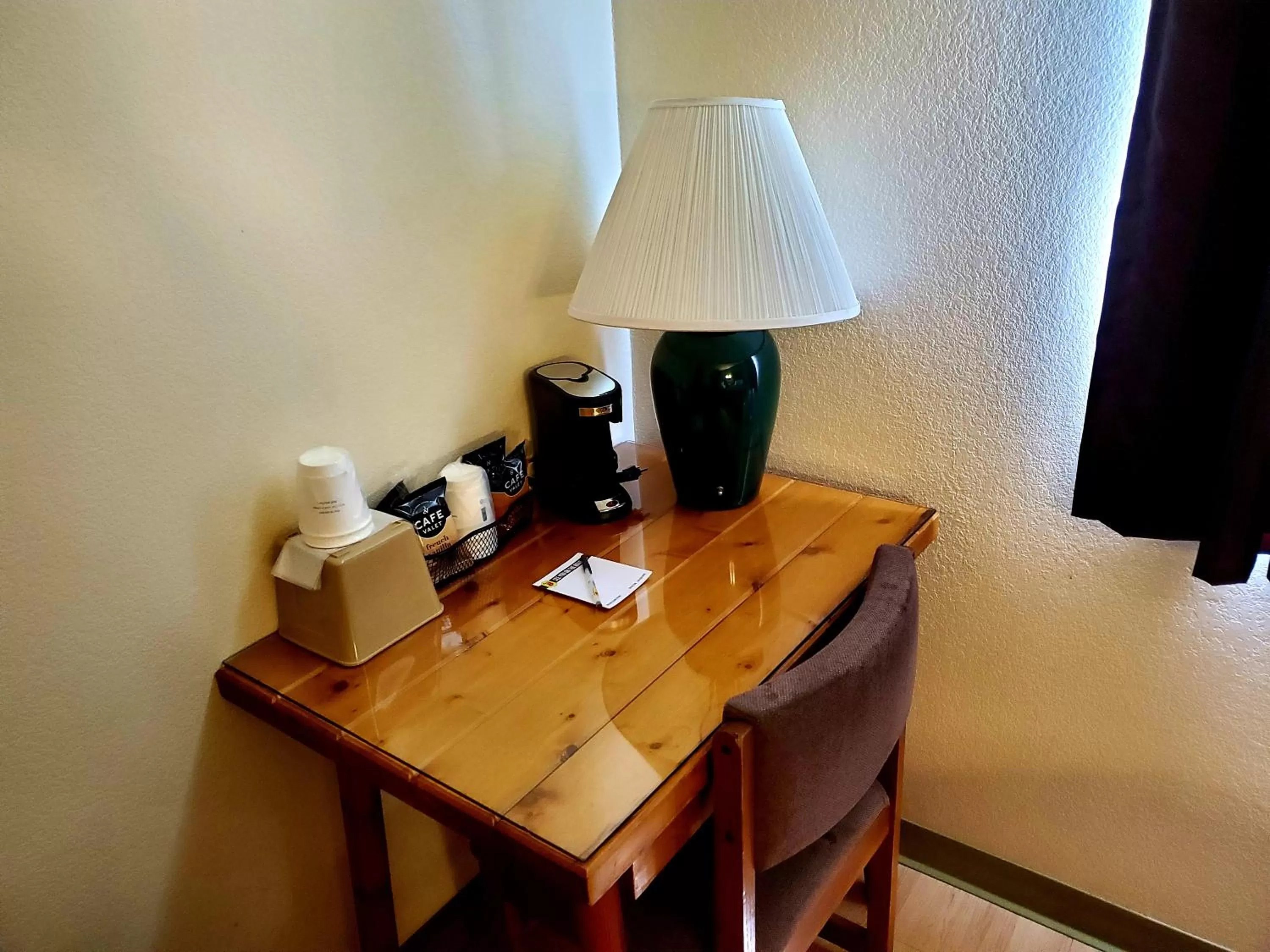 hair dresser in Super 8 by Wyndham Ticonderoga