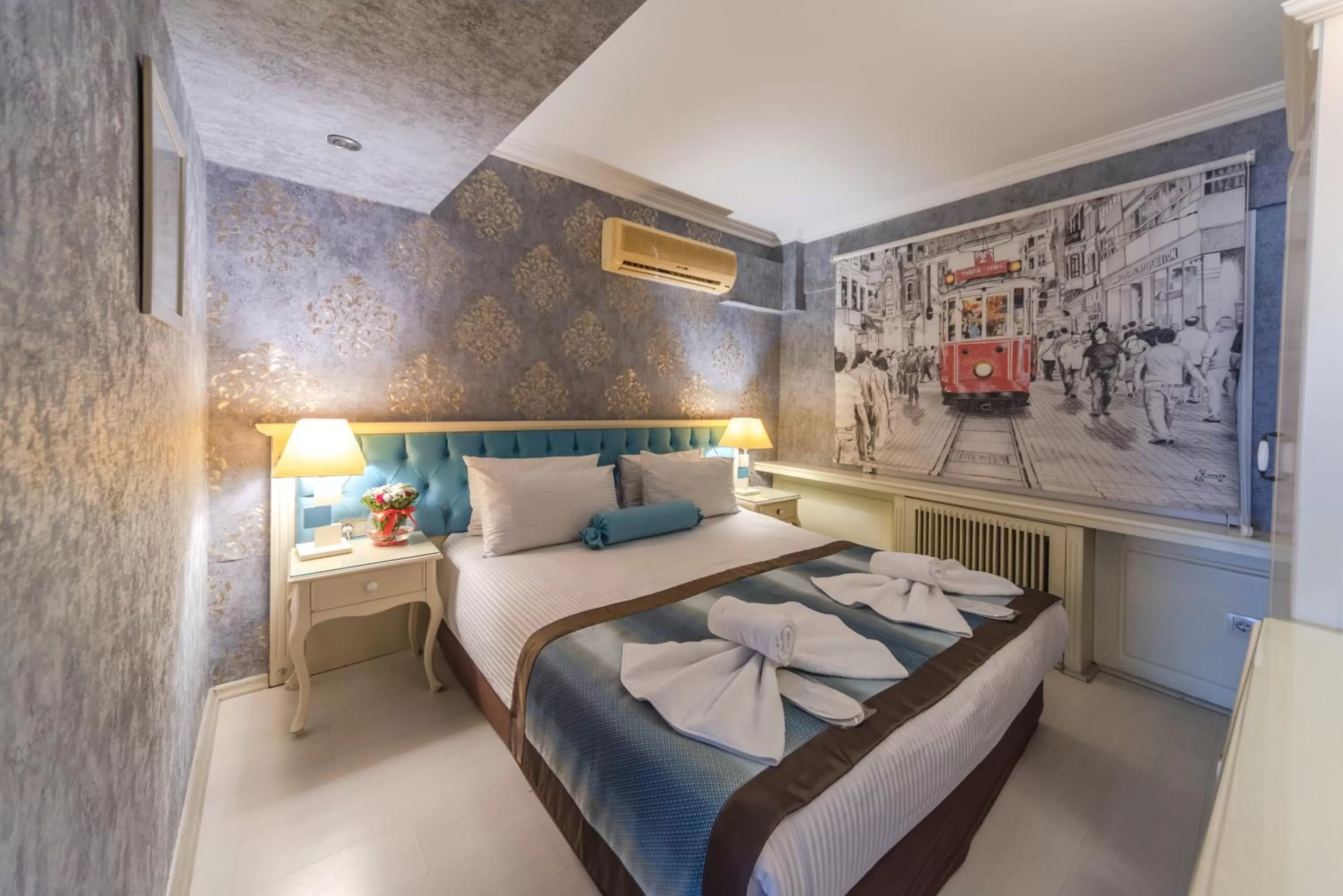 Photo of the whole room, Bed in Viva Deluxe Hotel