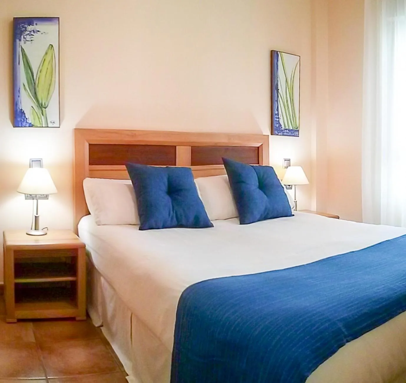 Bed in Ona Ogisaka Garden