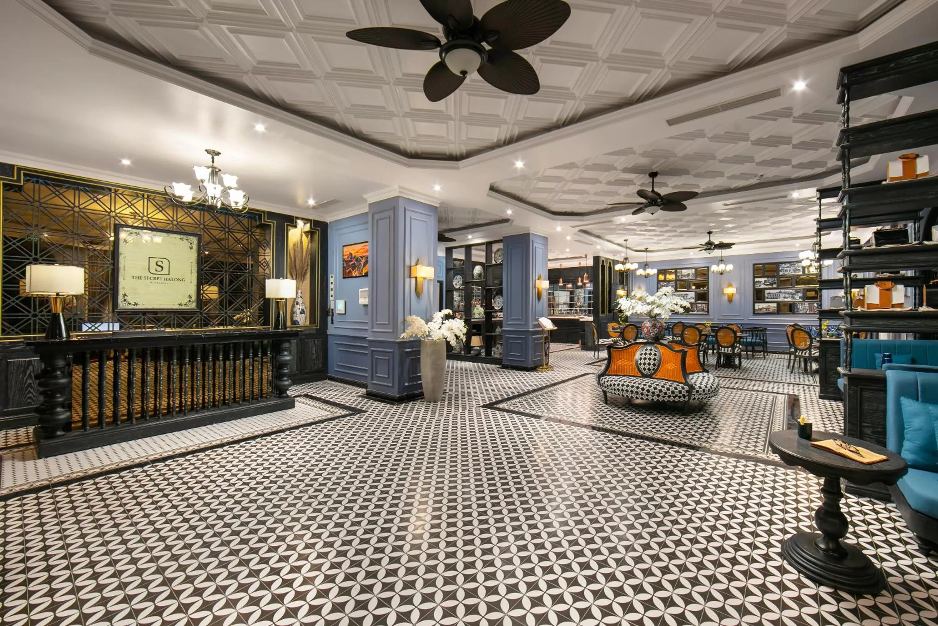 Lobby or reception in The Secret HaLong