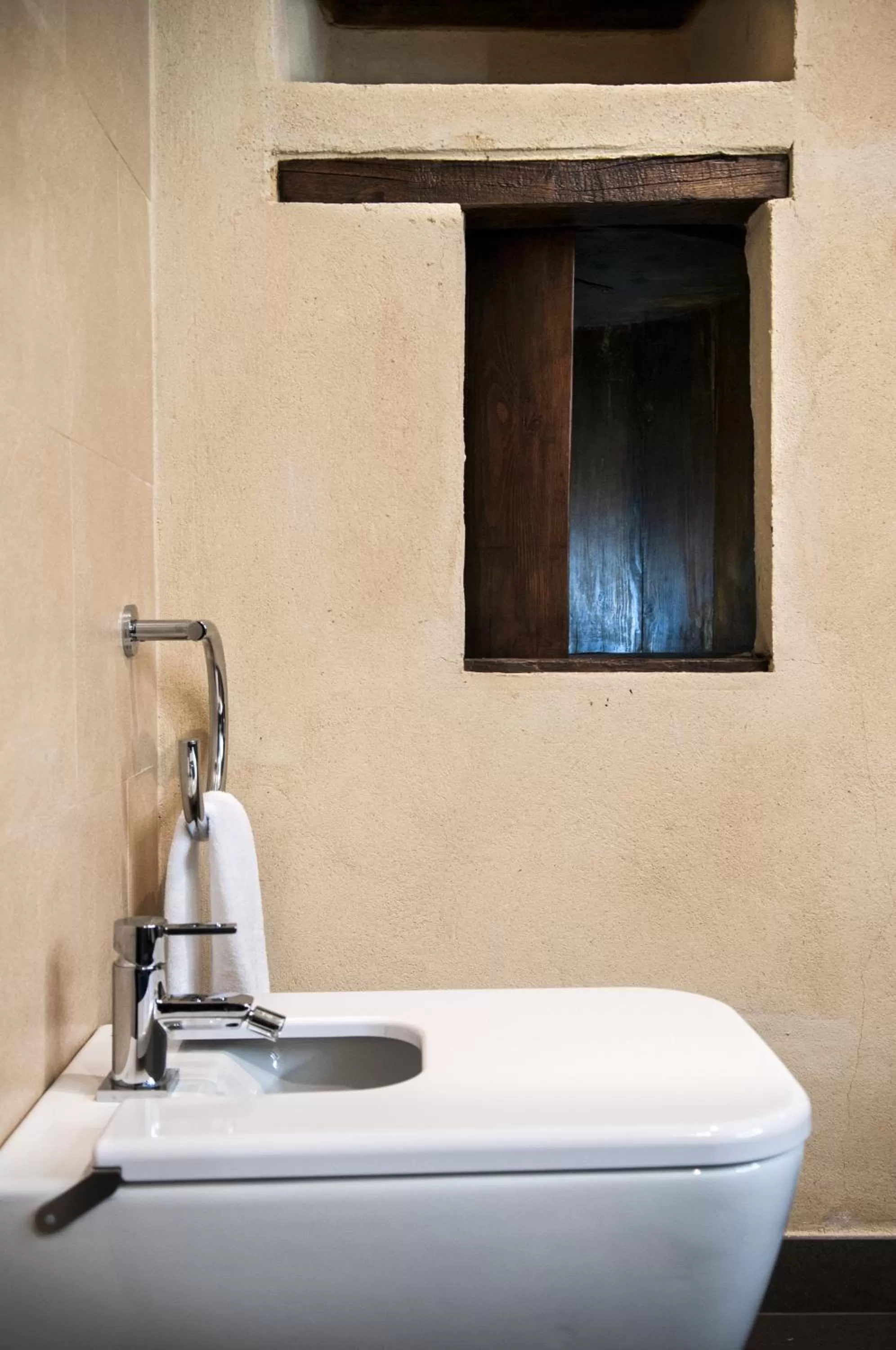 Toilet in Hotel Convento Aracena & SPA