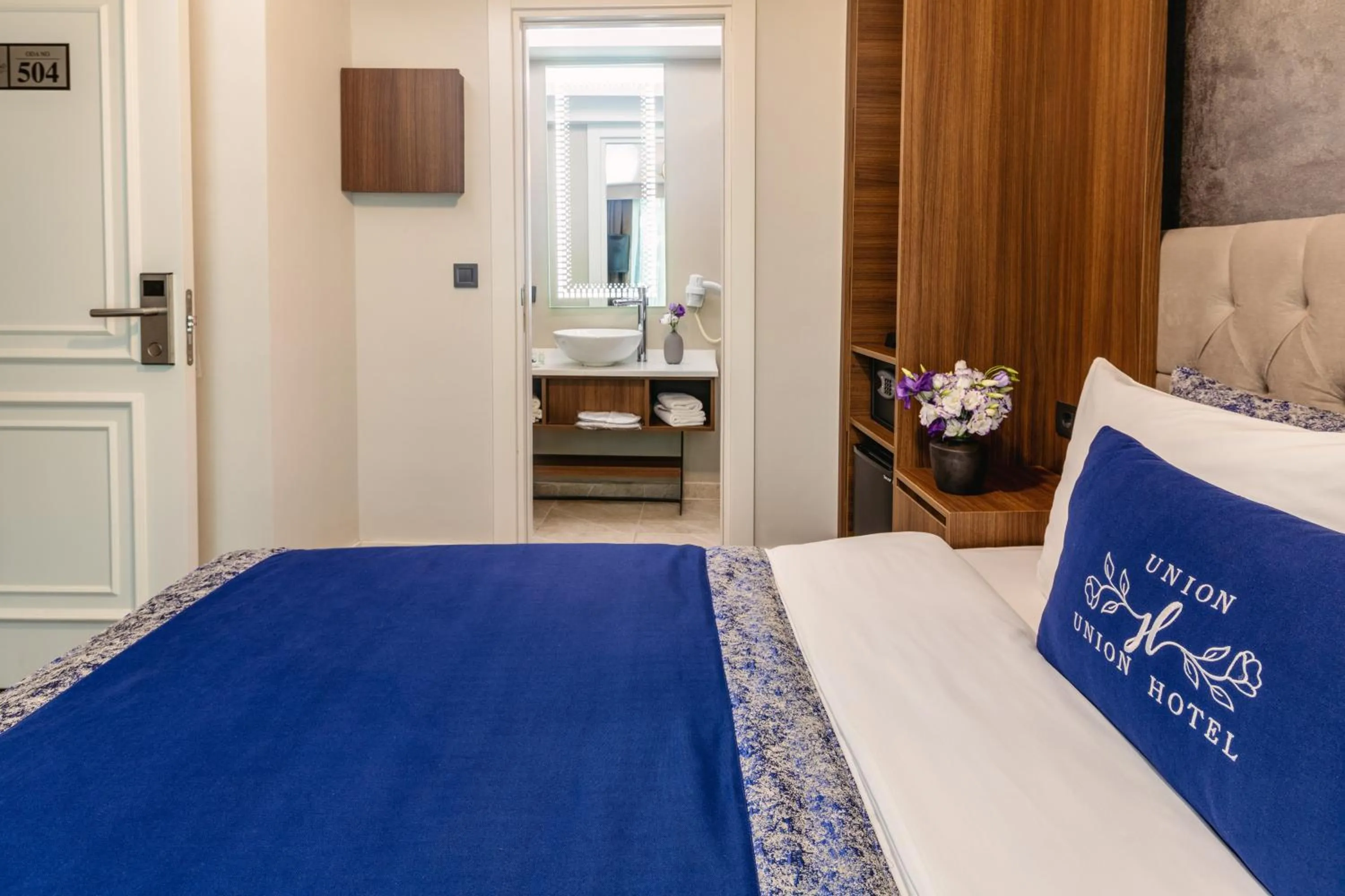 Bedroom, Bed in Union Hotel Port